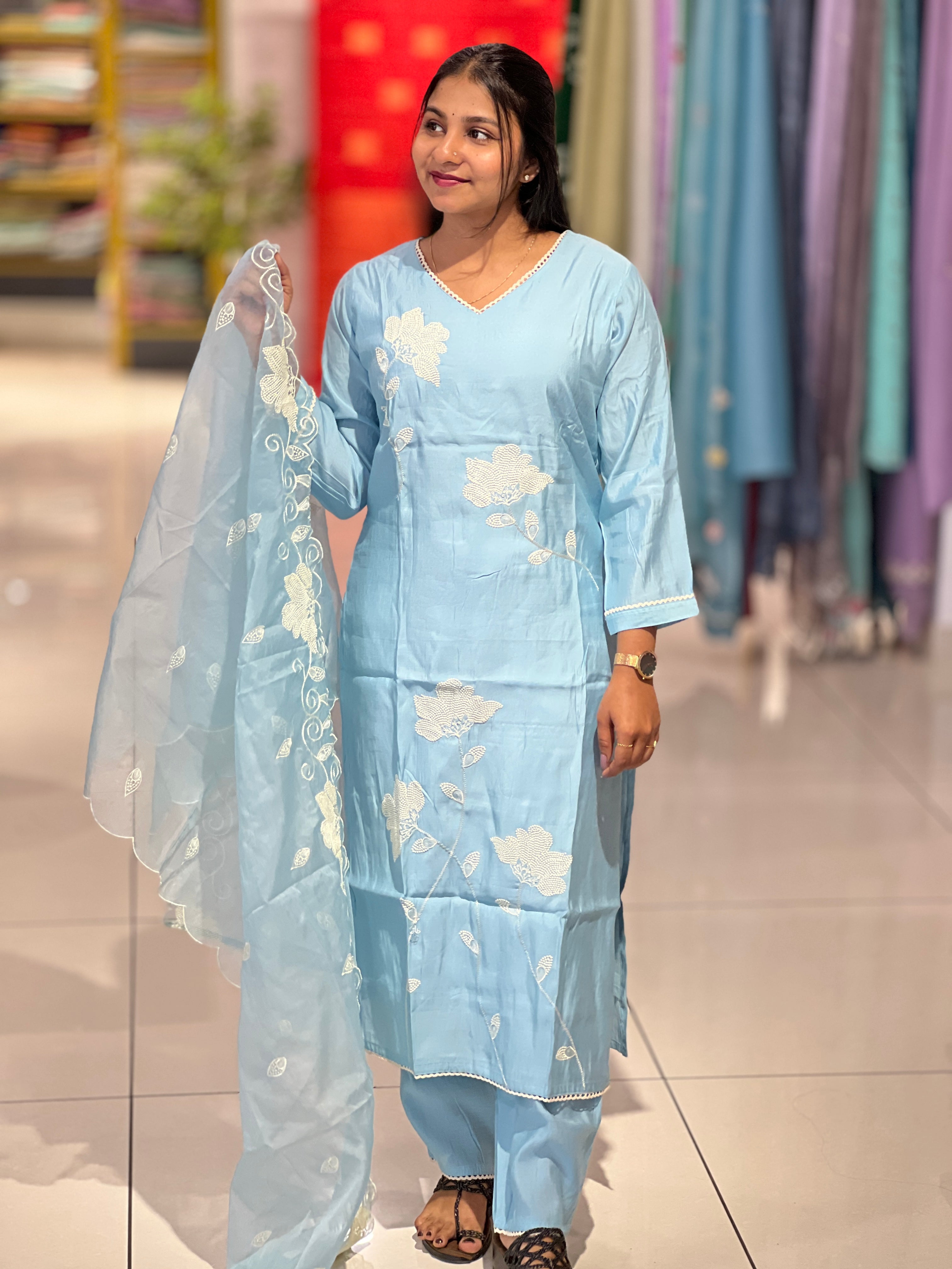 Floral Point Embroidery Muslin Kurta Set | FW354