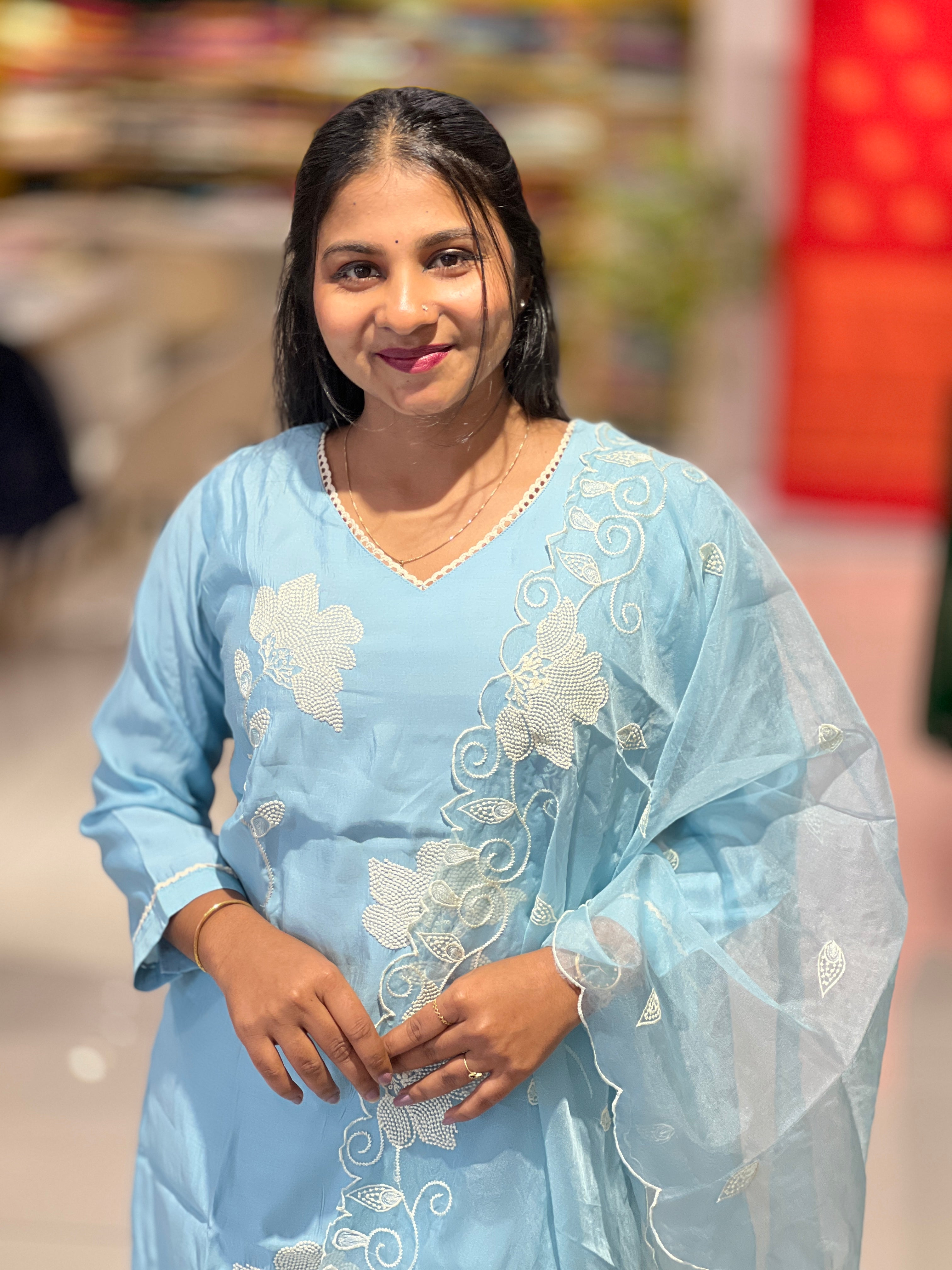 Floral Point Embroidery Muslin Kurta Set | FW354