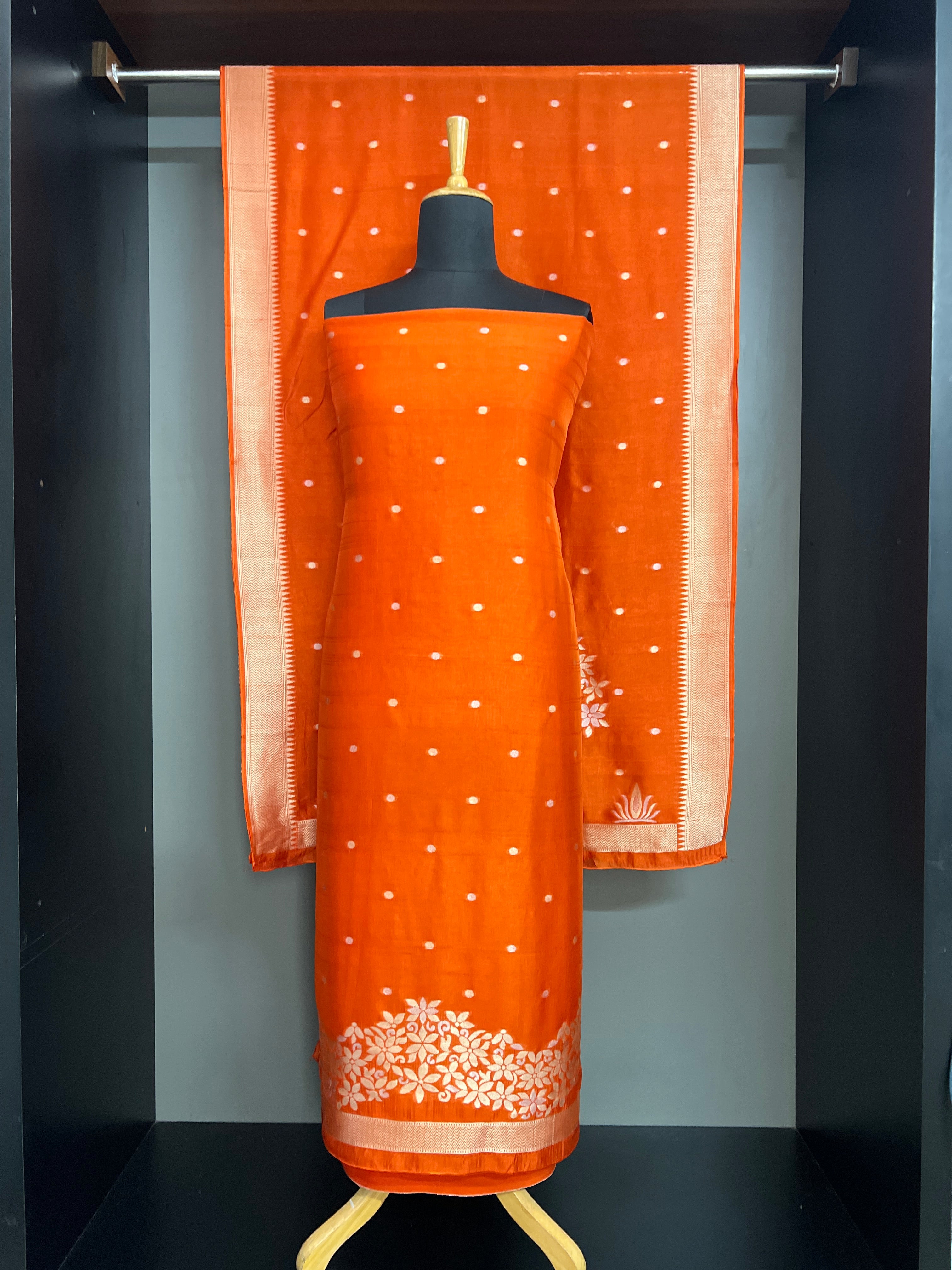 Lehar Pattern Raw Silk Salwar Set | YNG1404