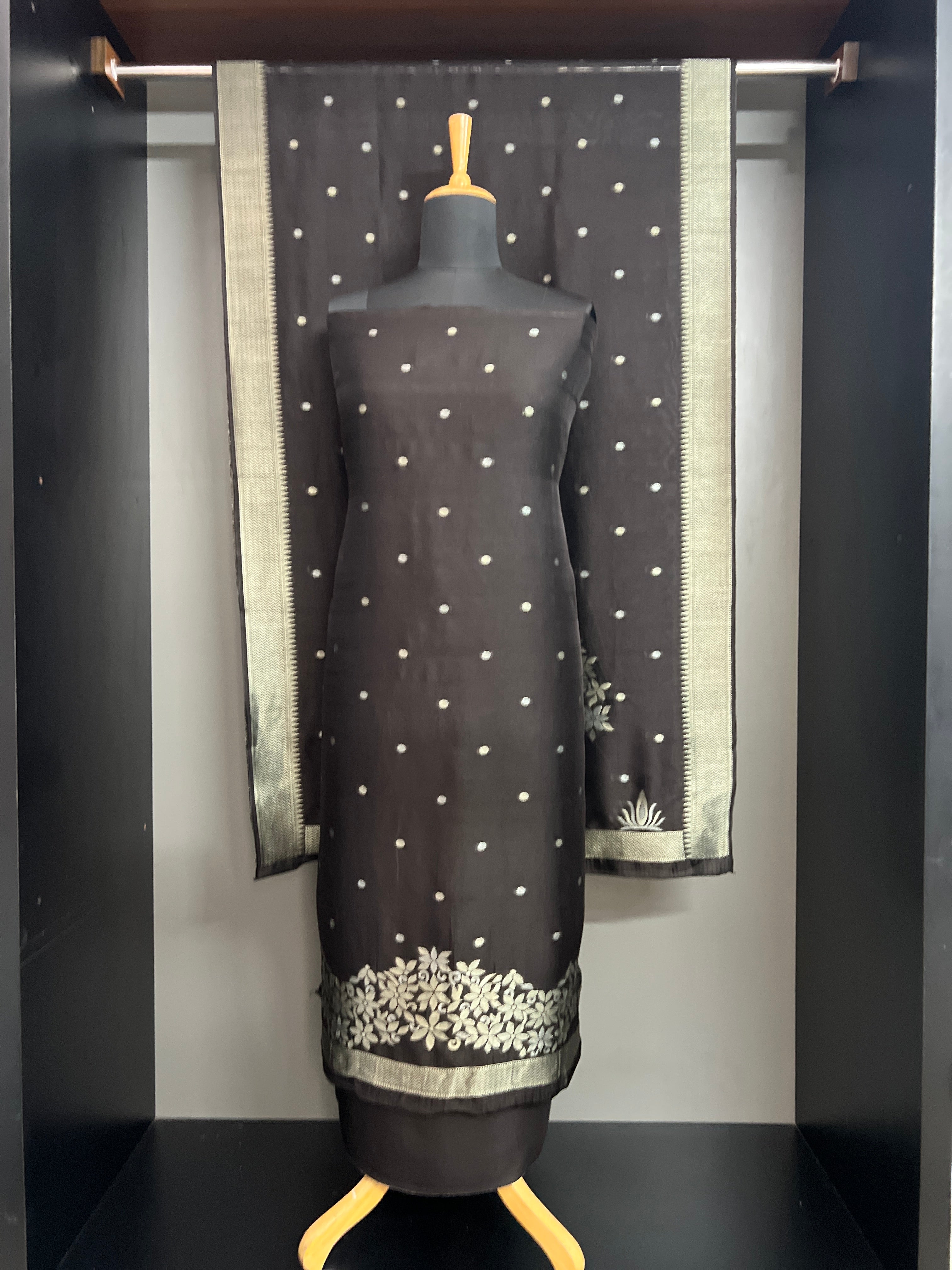 Lehar Pattern Raw Silk Salwar Set | YNG1405