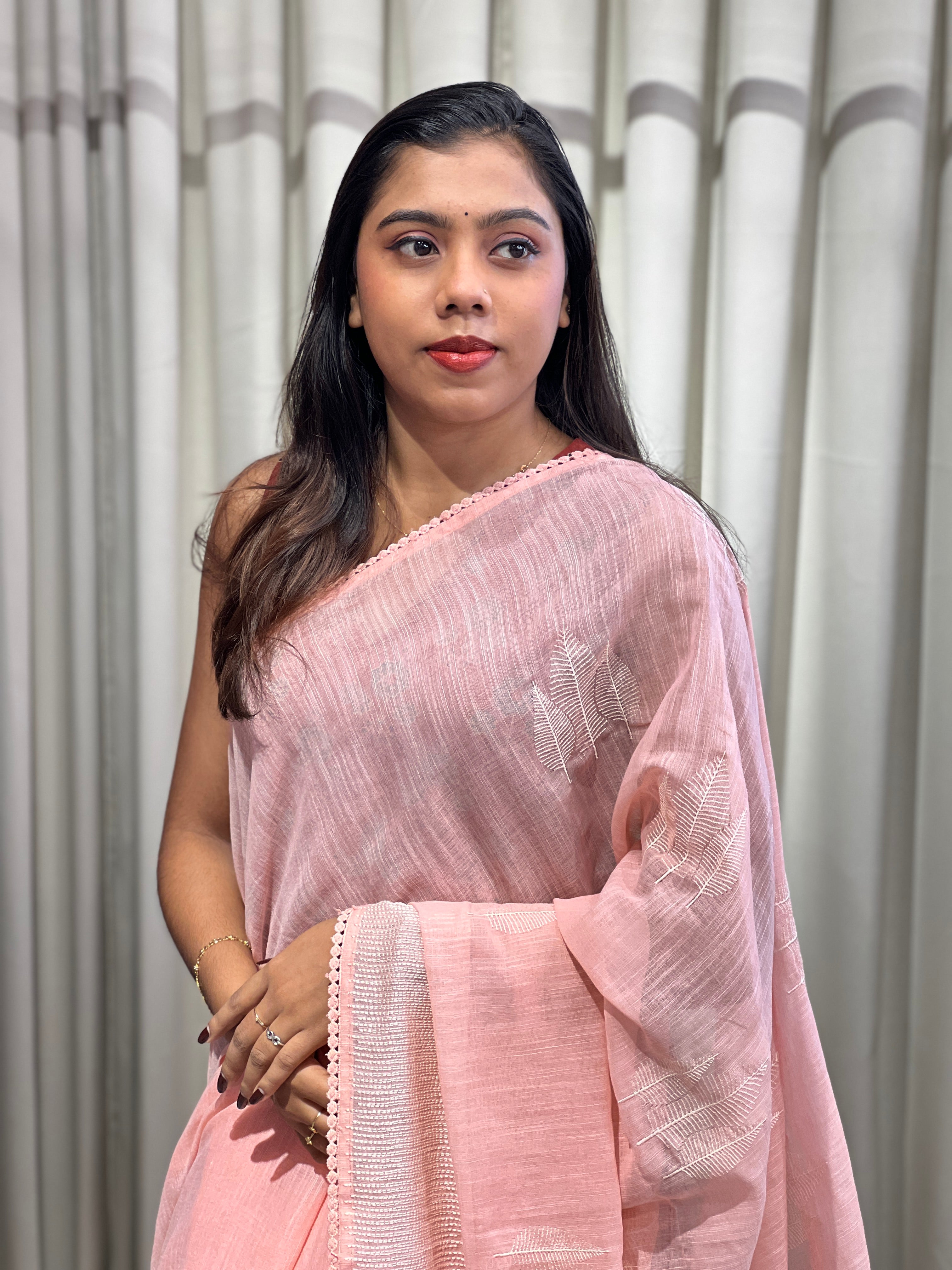 Embroidery Detailed Linen Cotton Saree | BLD2014