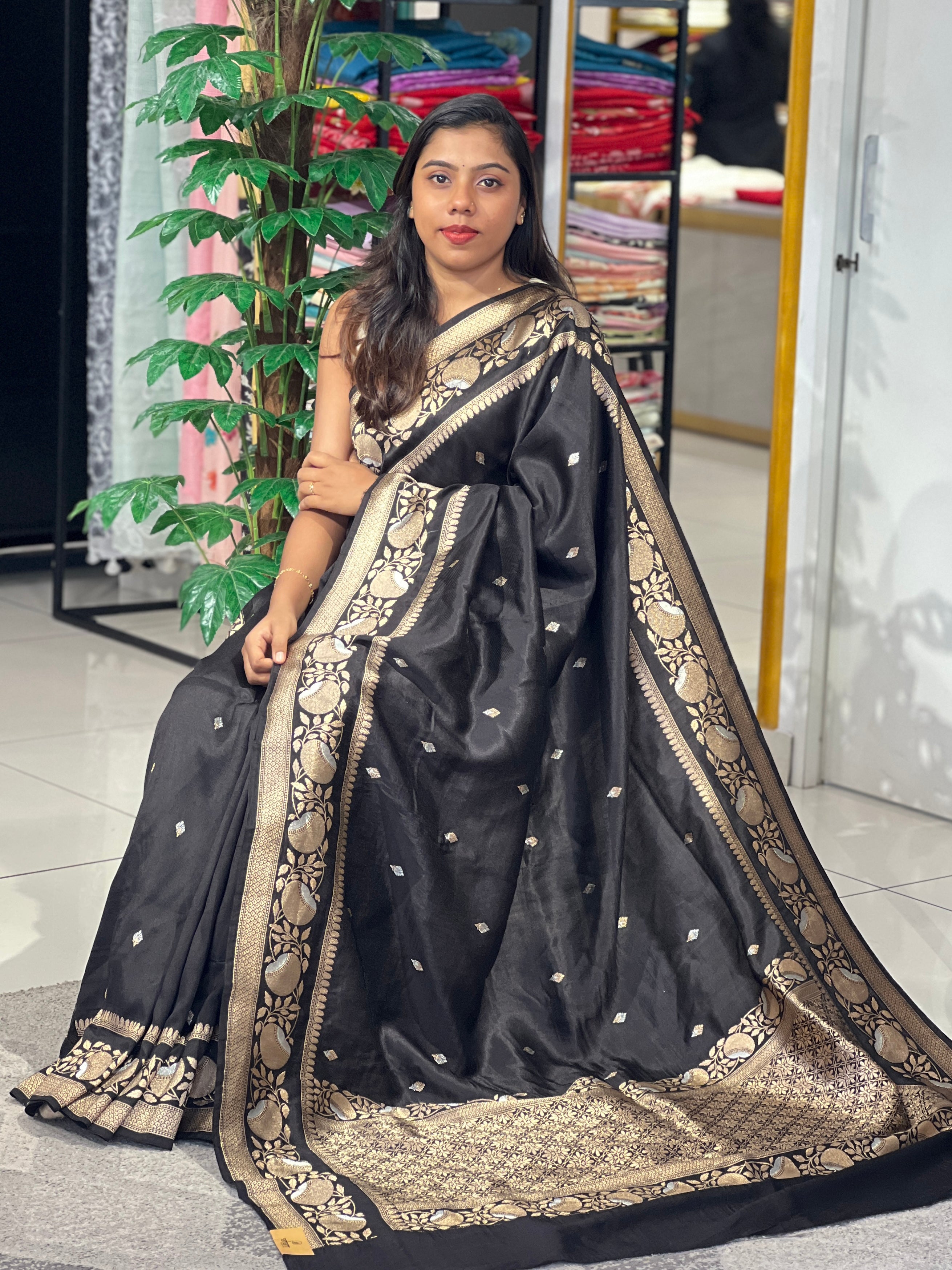 Banarasi Weaved Semi Kathan Saree | NN504