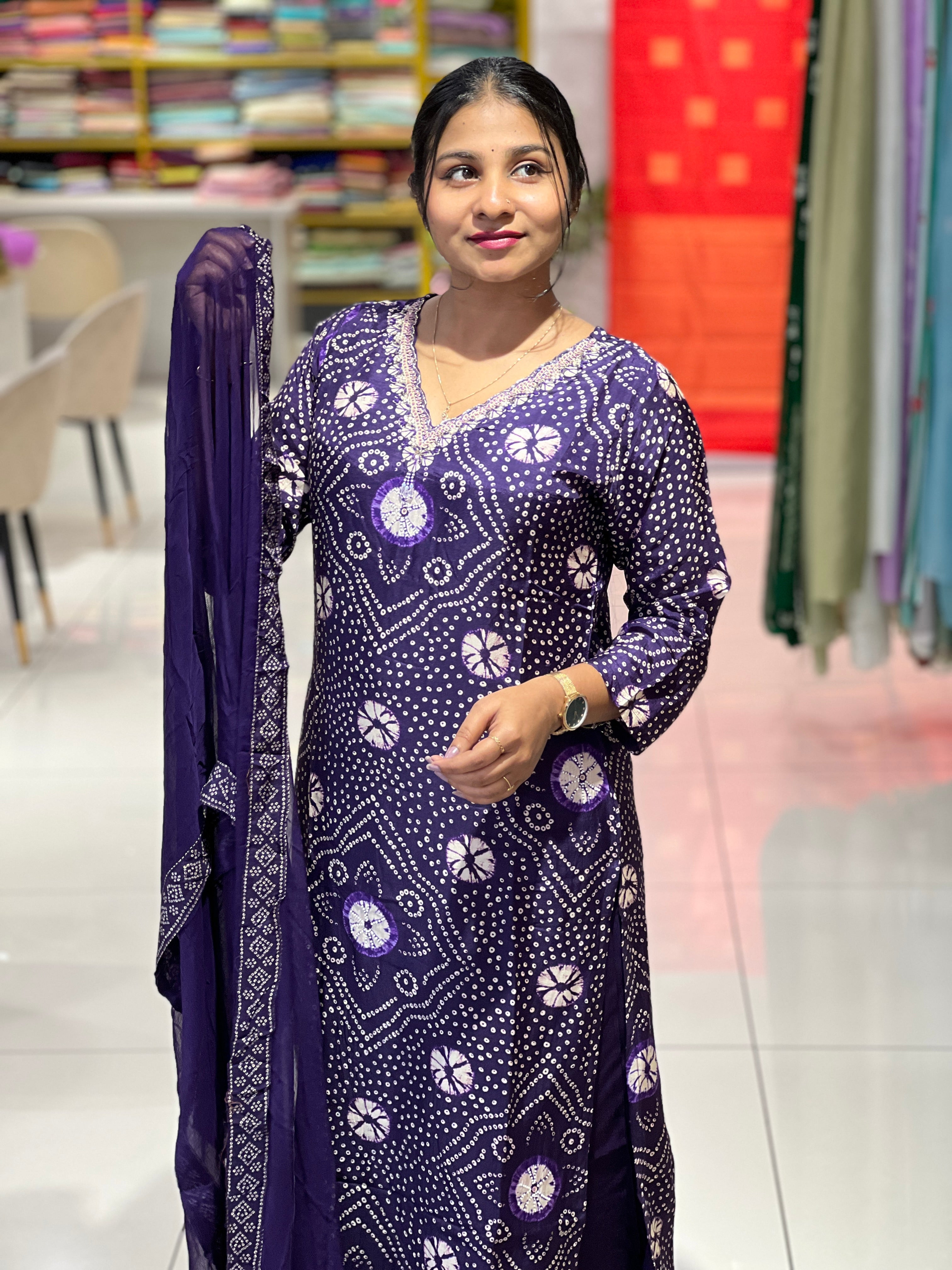 Bandhani Print With Embroidery Detailed Muslin Silk Kurta Set | FW376