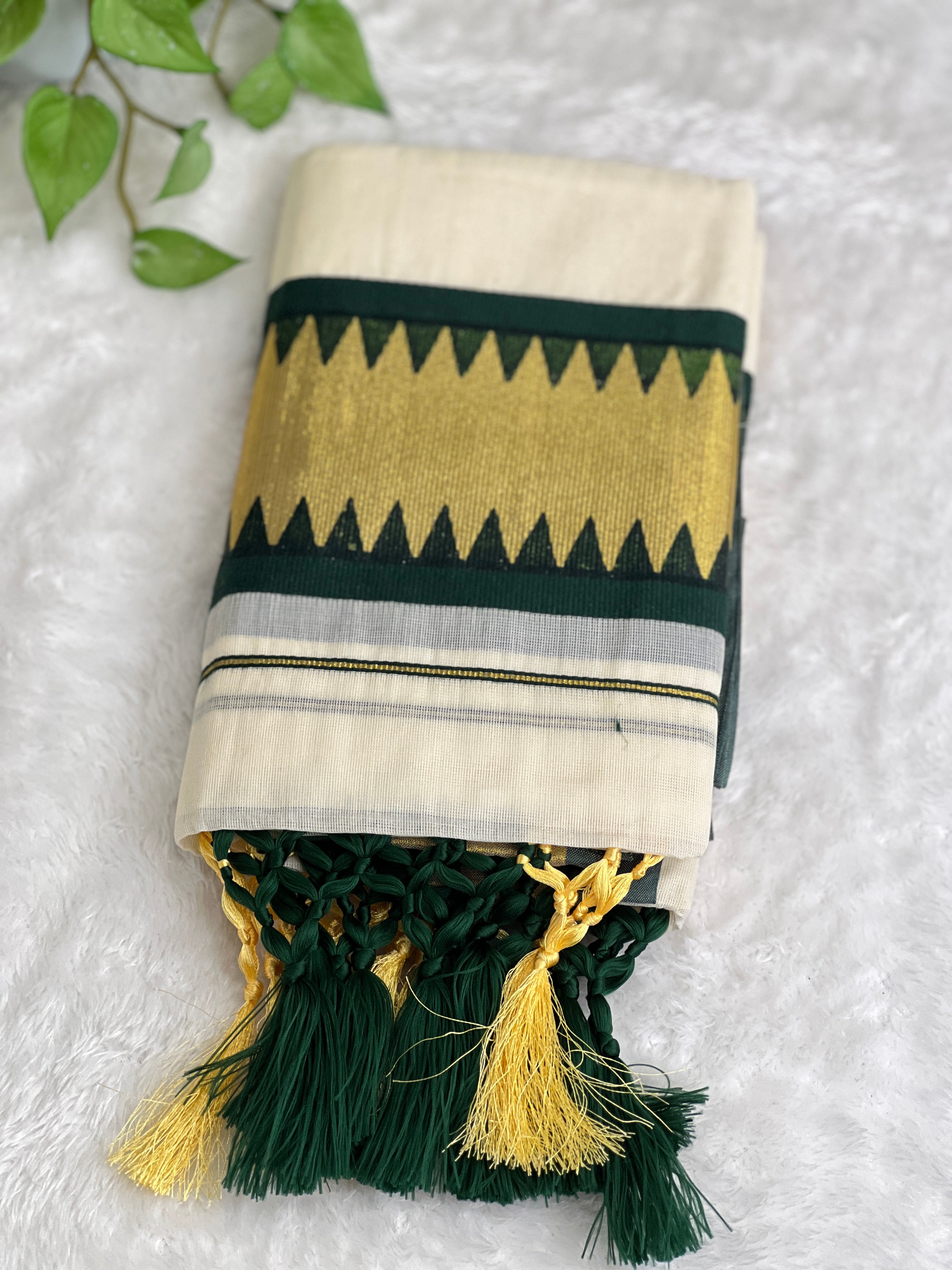 Temple Pattern Border Kerala Cotton Set Mundu | GAT575