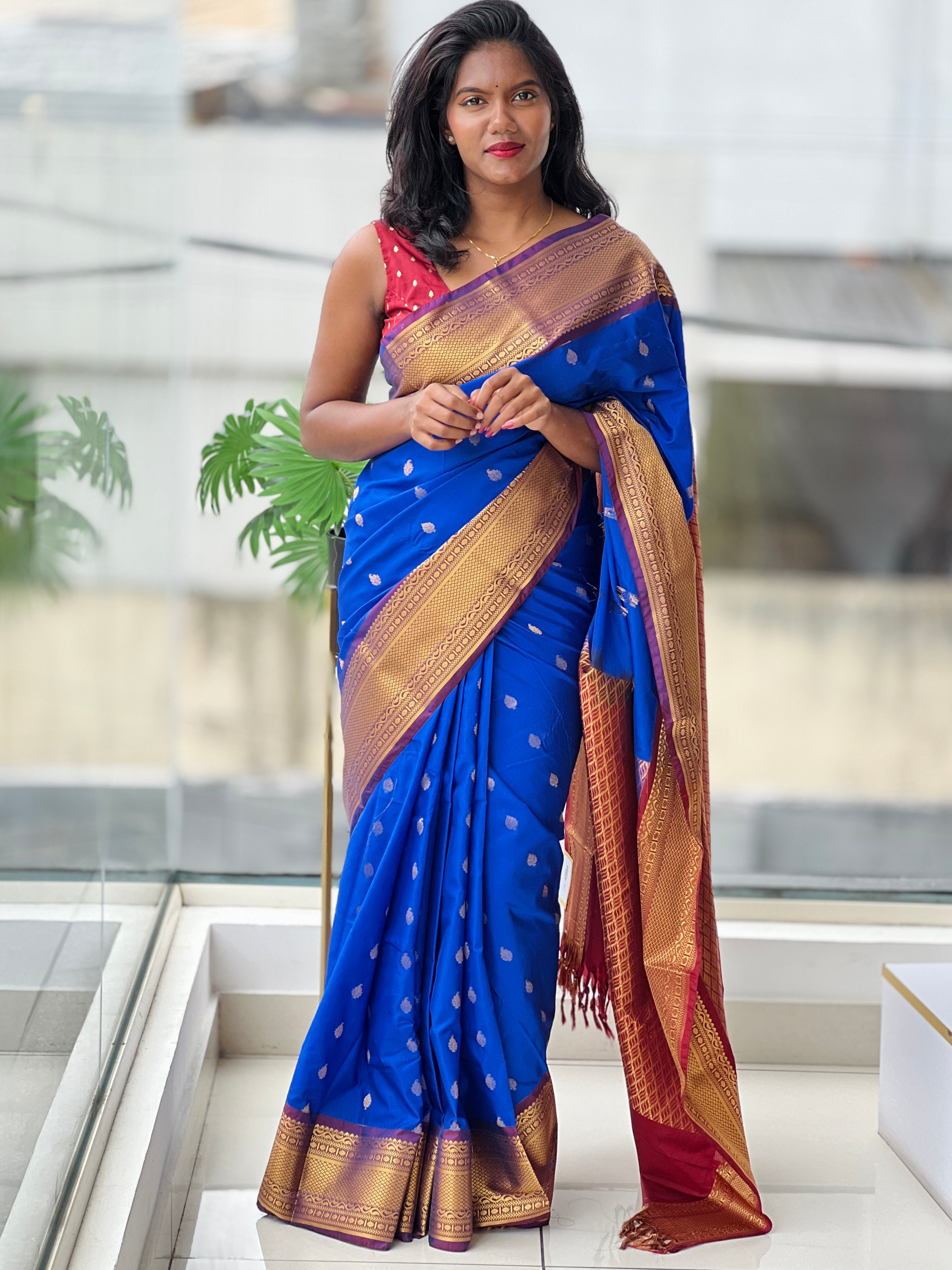 Butta Weaved Semi Silk Saree | ONA126