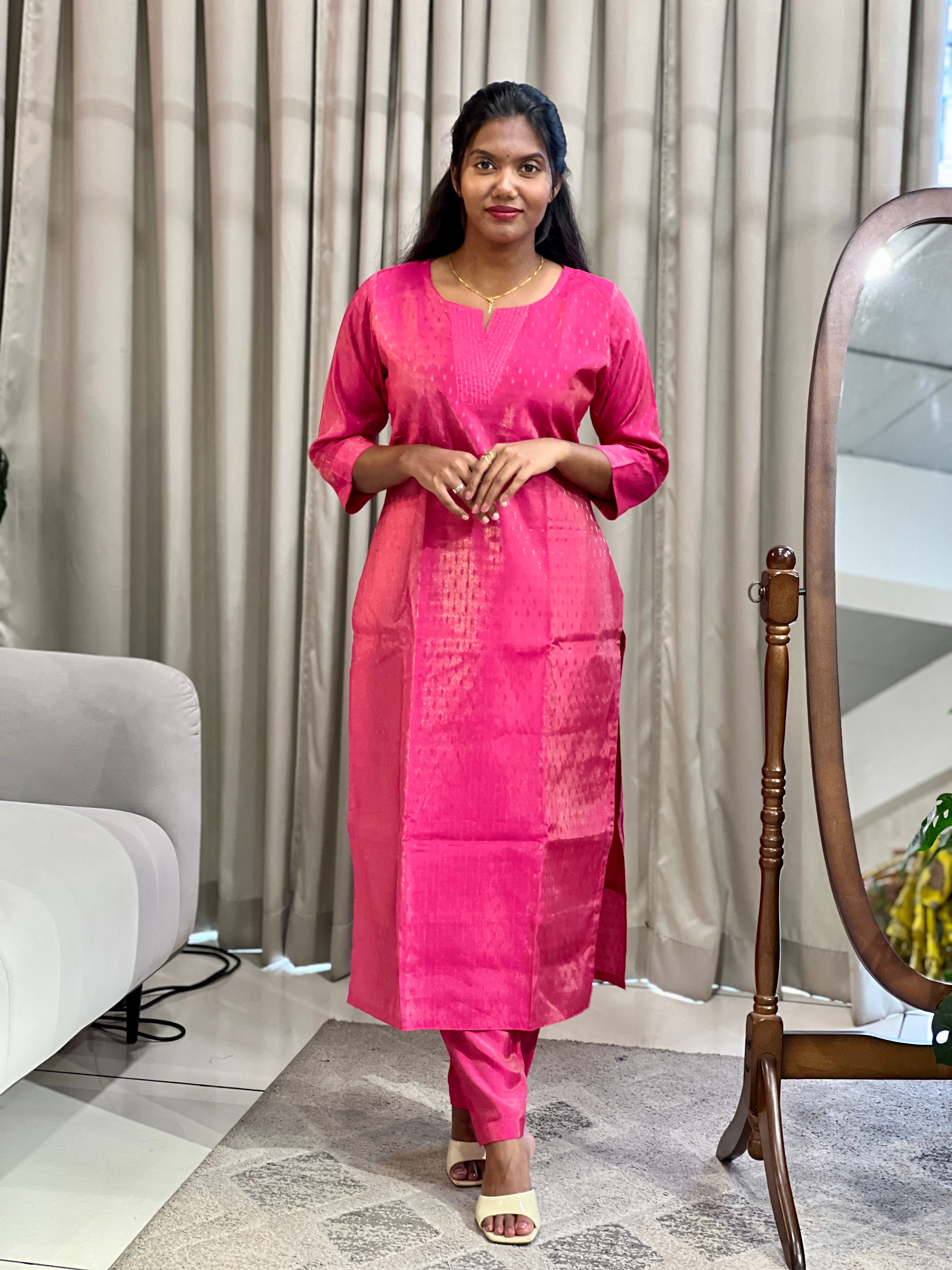 Zari Buta Pattern Semi Silk Kurta Set | MSN290