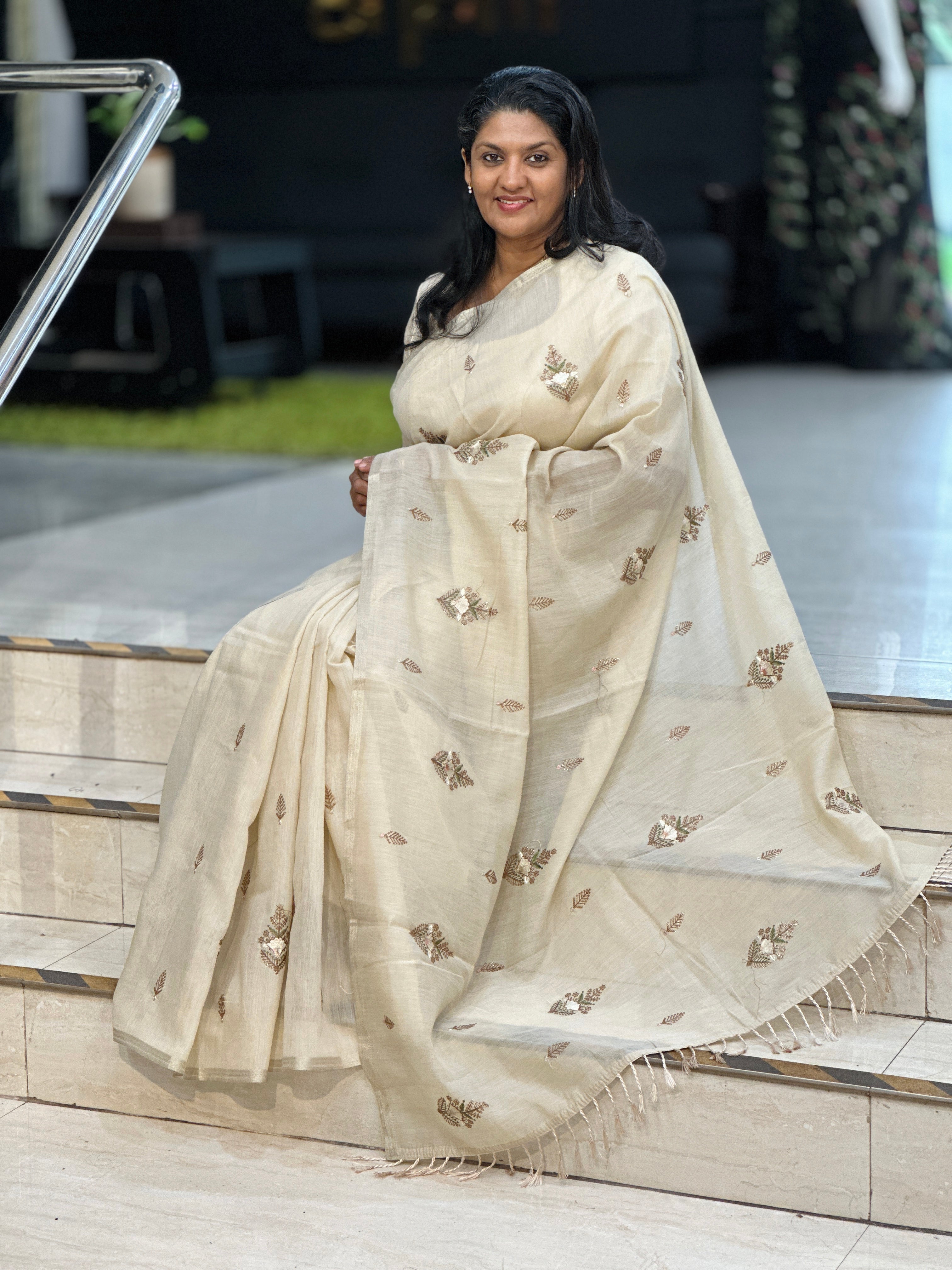 Machine Embroidered Chanderi Finish Saree | VDA219