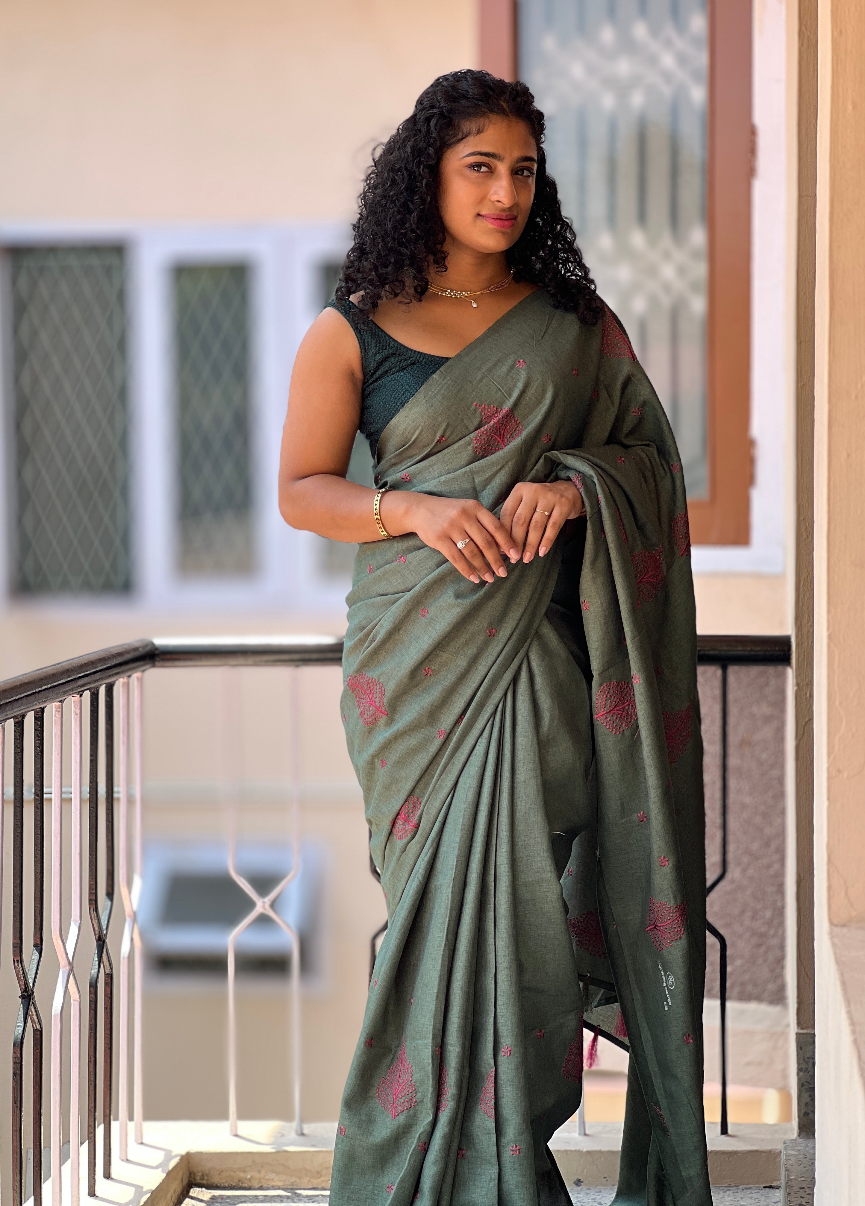 Computerized Machine Embroidery Tussar Finish Saree | SBP156
