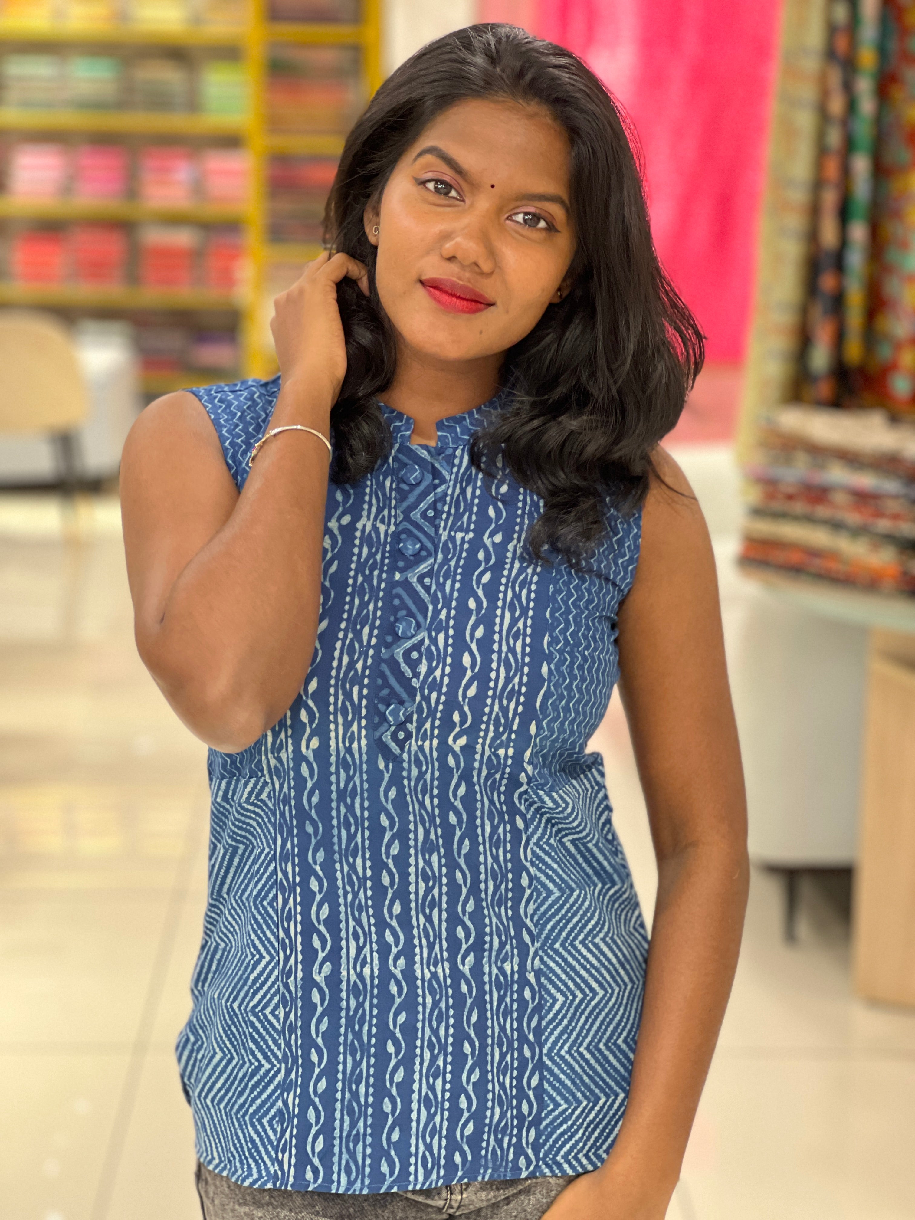 Batik Printed Cotton Short Kurta | DNT594