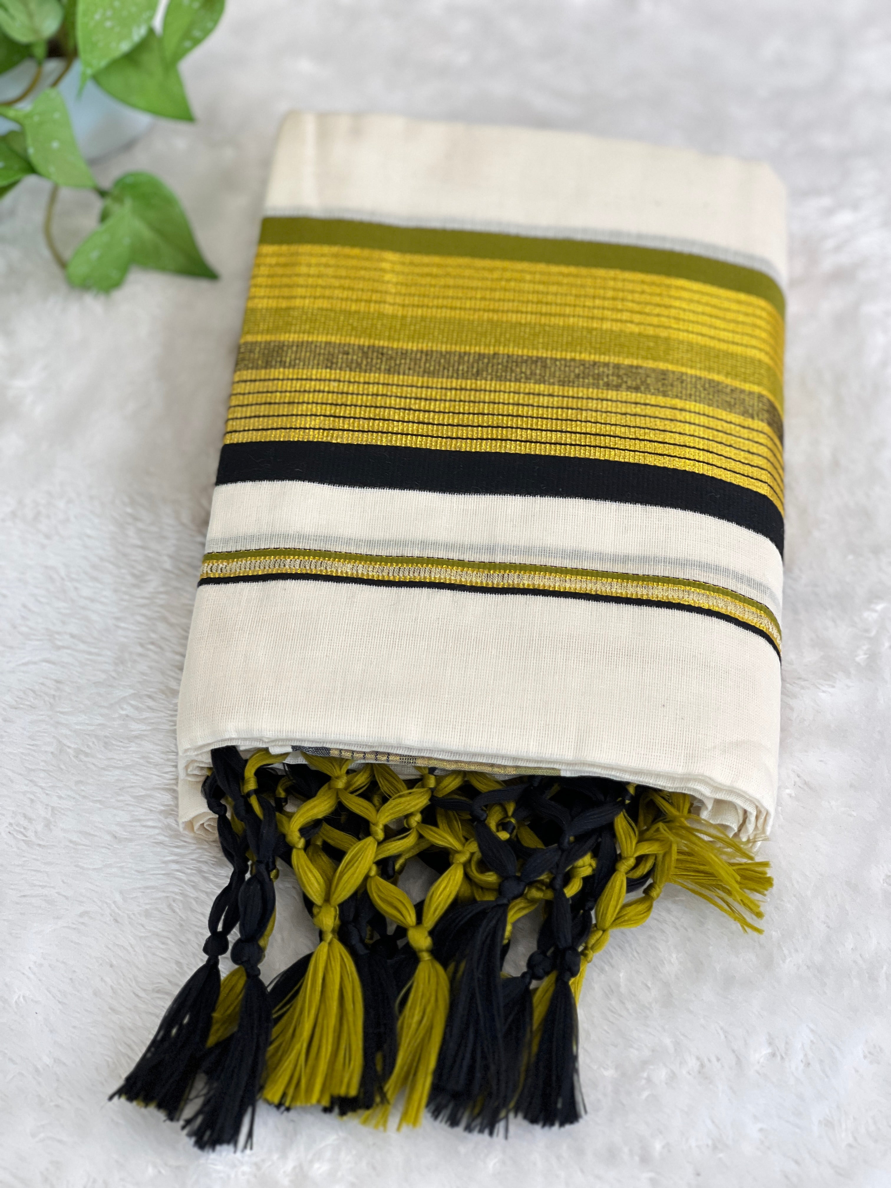 Stripe Border Pattern Kerala Cotton Set Mundu | GAT563