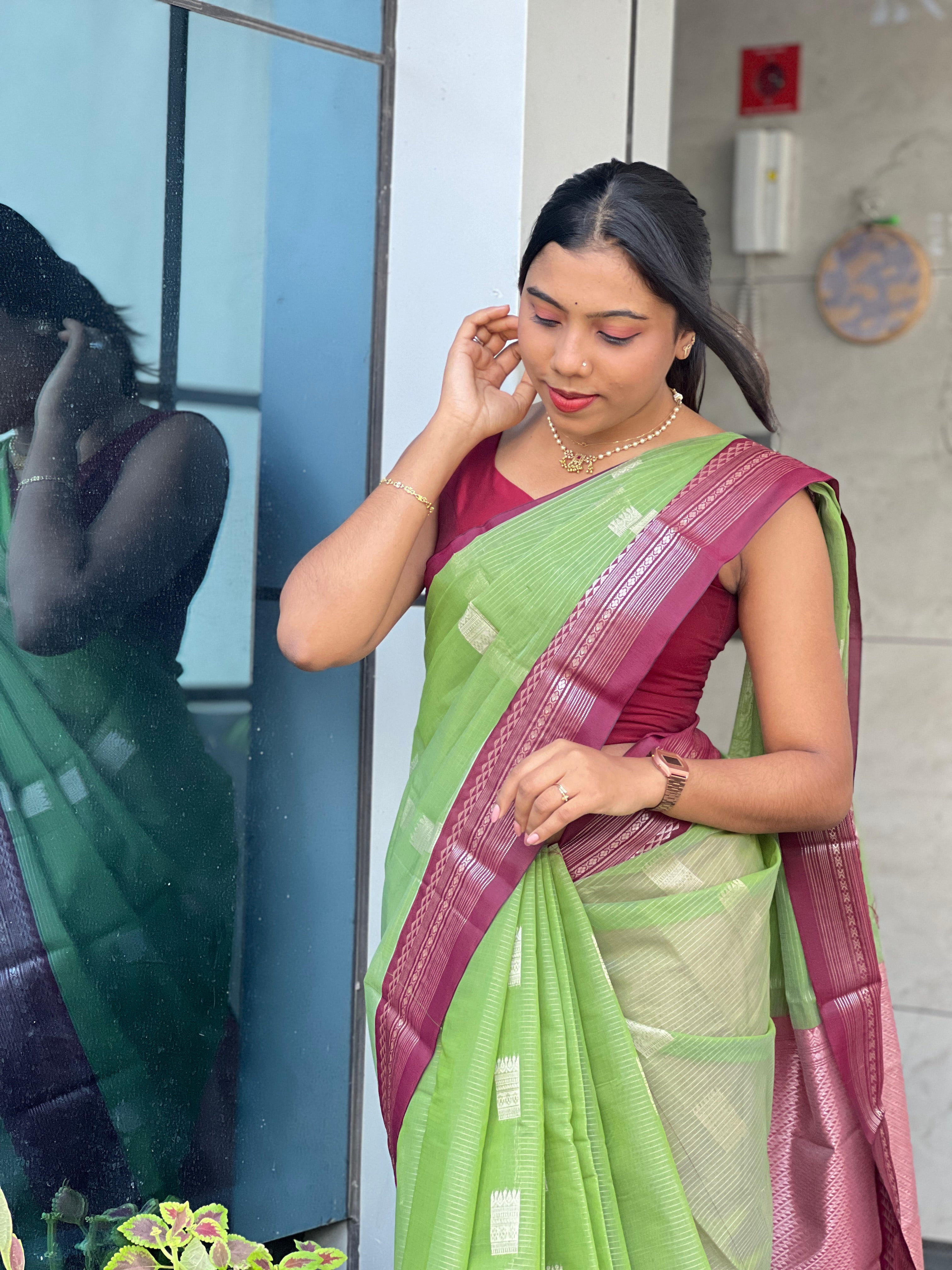 Buta Woven Cotton Silk Saree | JAT103