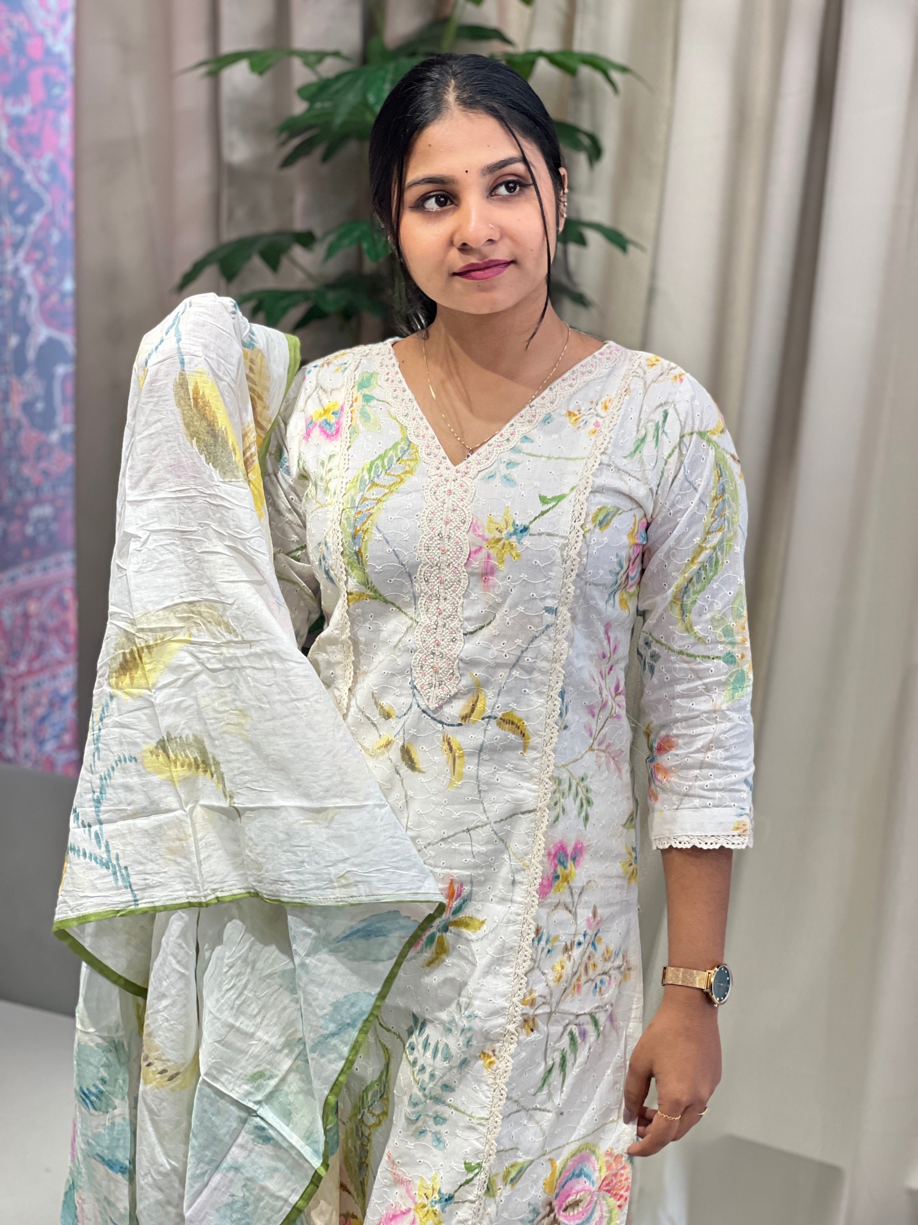 Schiffli Pattern With Floral Print Detailed Cotton Kurta Set | FW377