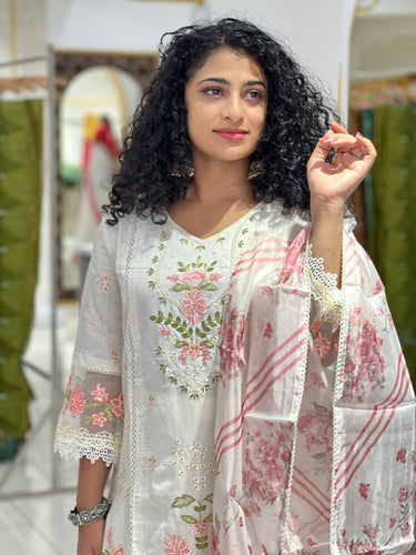 Floral Embroidered Chanderi Cotton Kurta Set | FW217