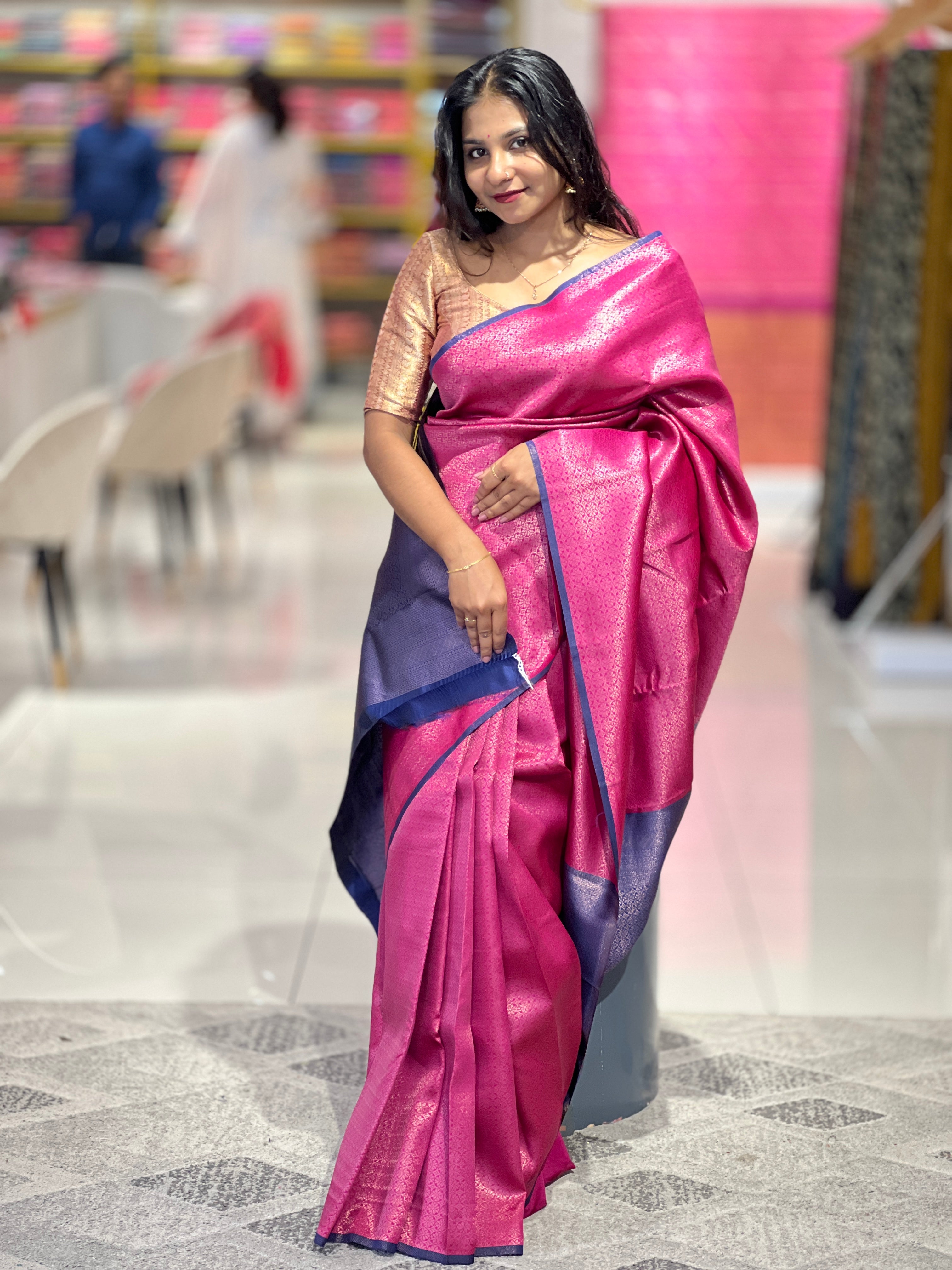 Zari Woven Floral Patterned Semi Silk Saree | KAC119