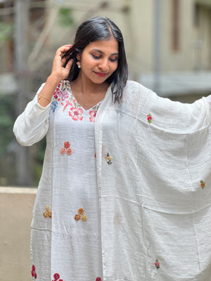 Embroidered Slub Cotton Kurta Set | OS385