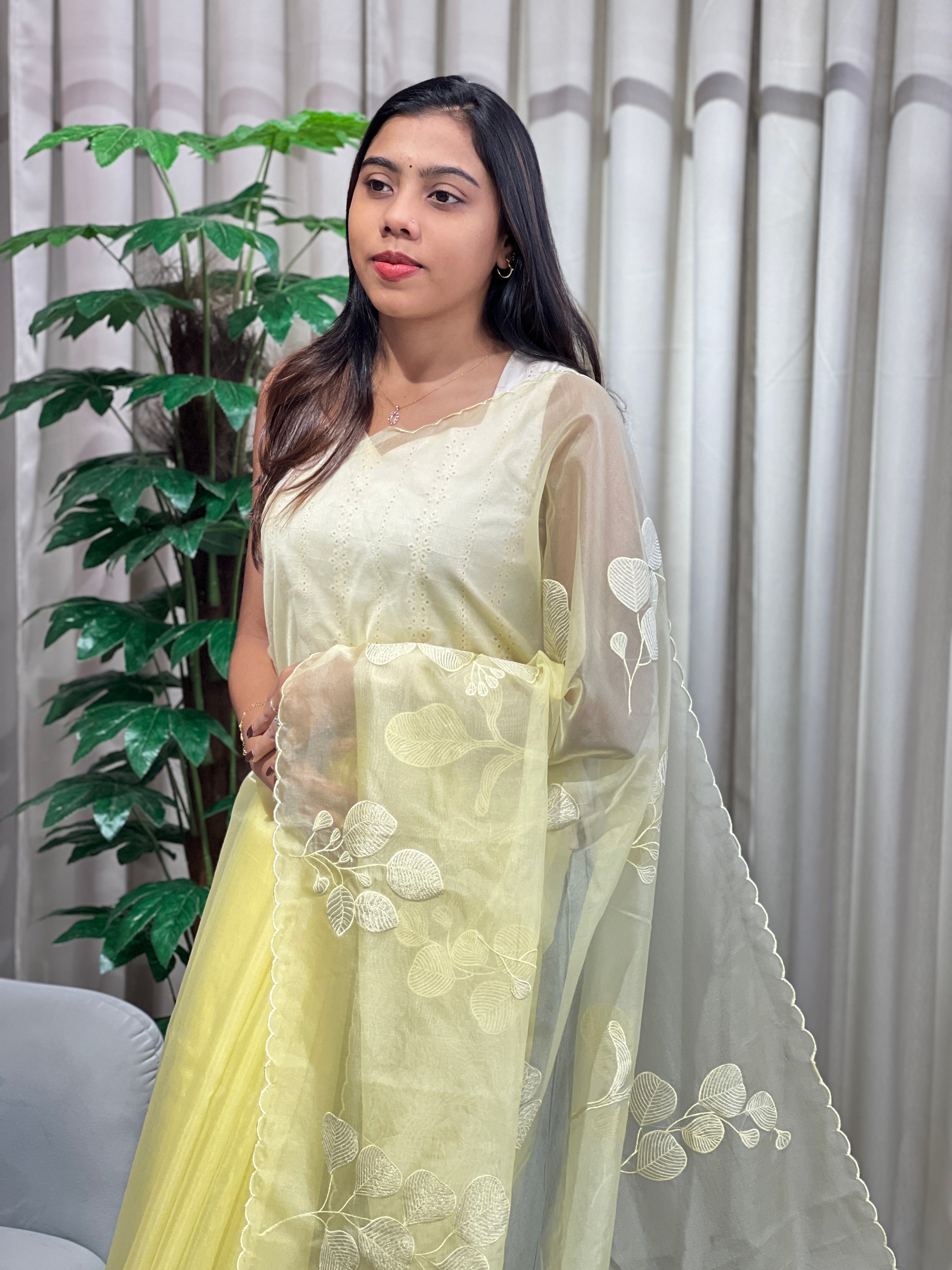 Leaf Applique Work Detailed Organza Saree | MM386