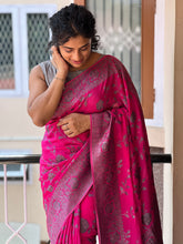 Traditional Banarasi Weaving Georgette Saree | AV195