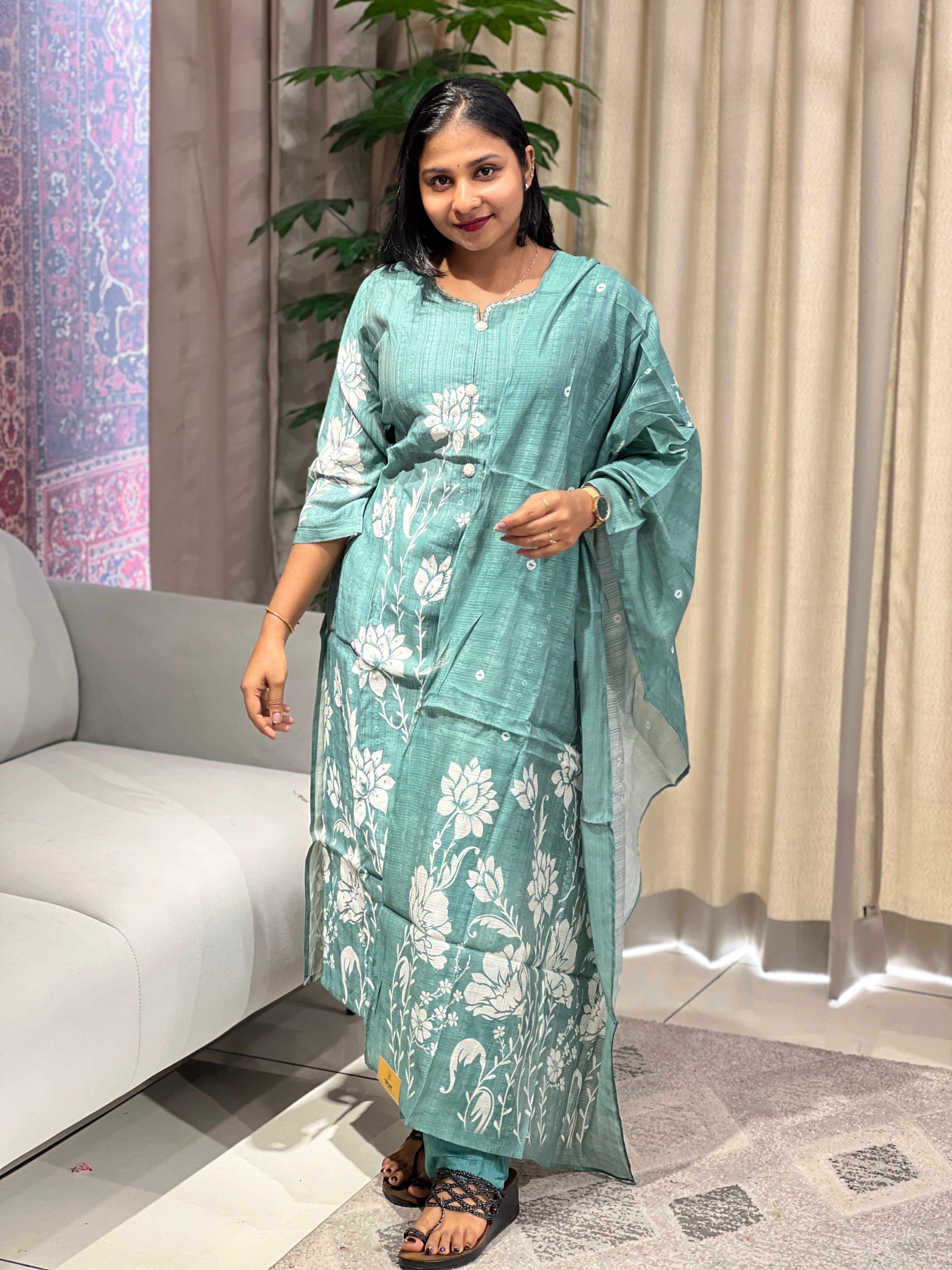 Floral Print With Sequins Detailed Muslin Kurta Set | FW361