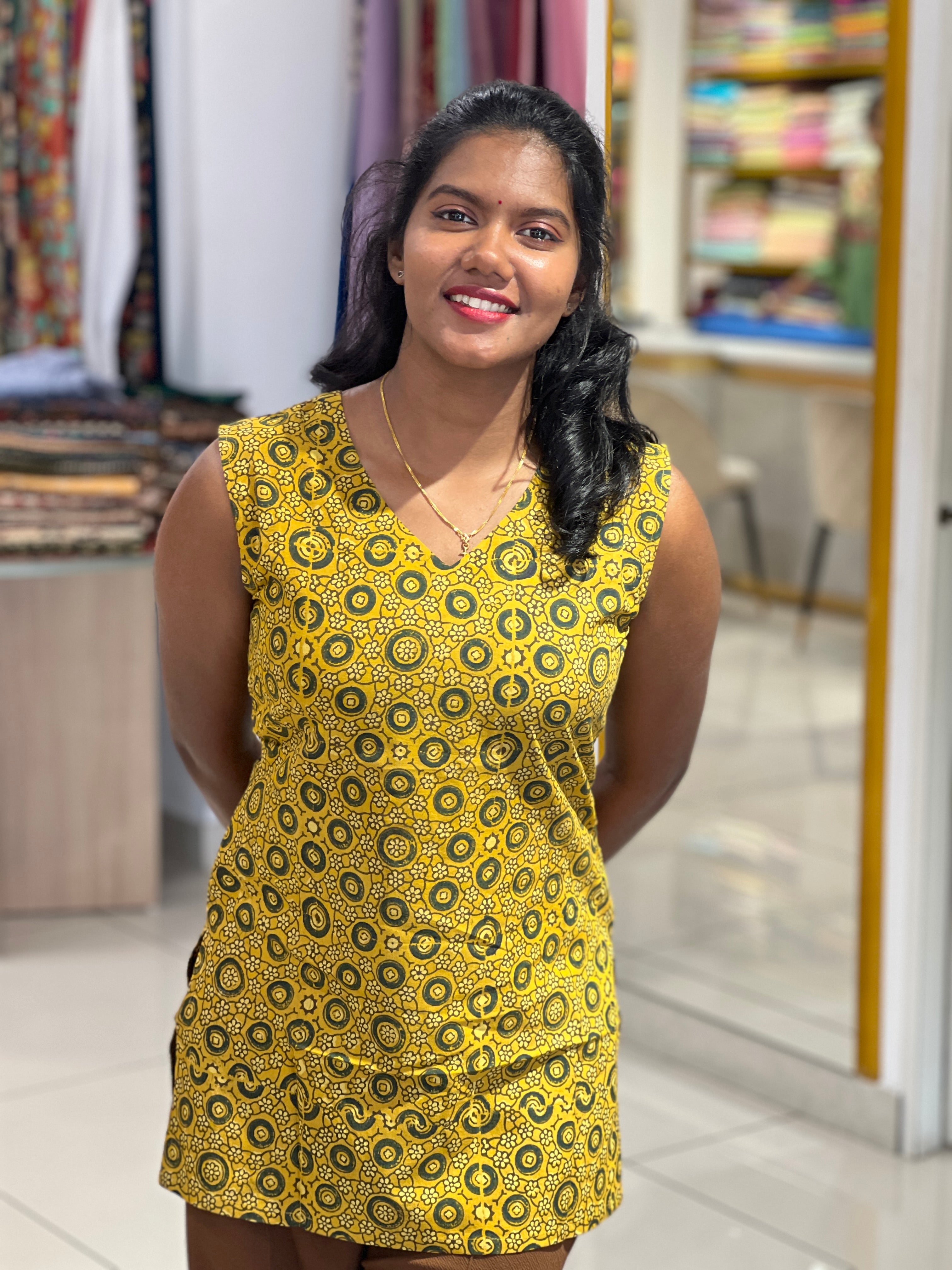 Geometric Printed Cotton Short Kurta | DNT671