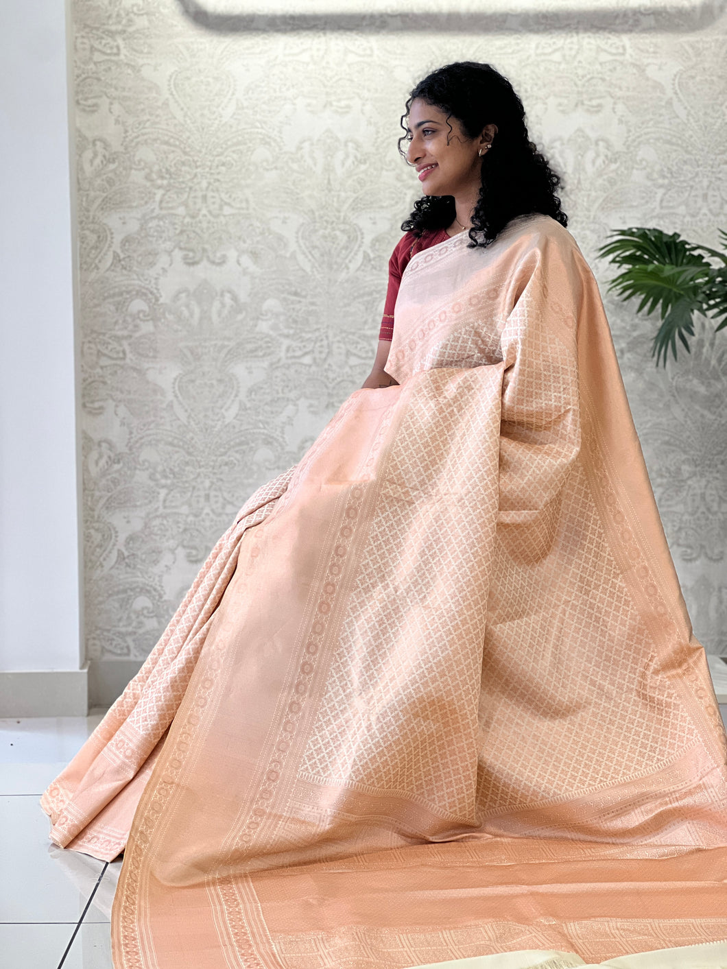 Zari Weaved Kanchipuram Saree | AK186