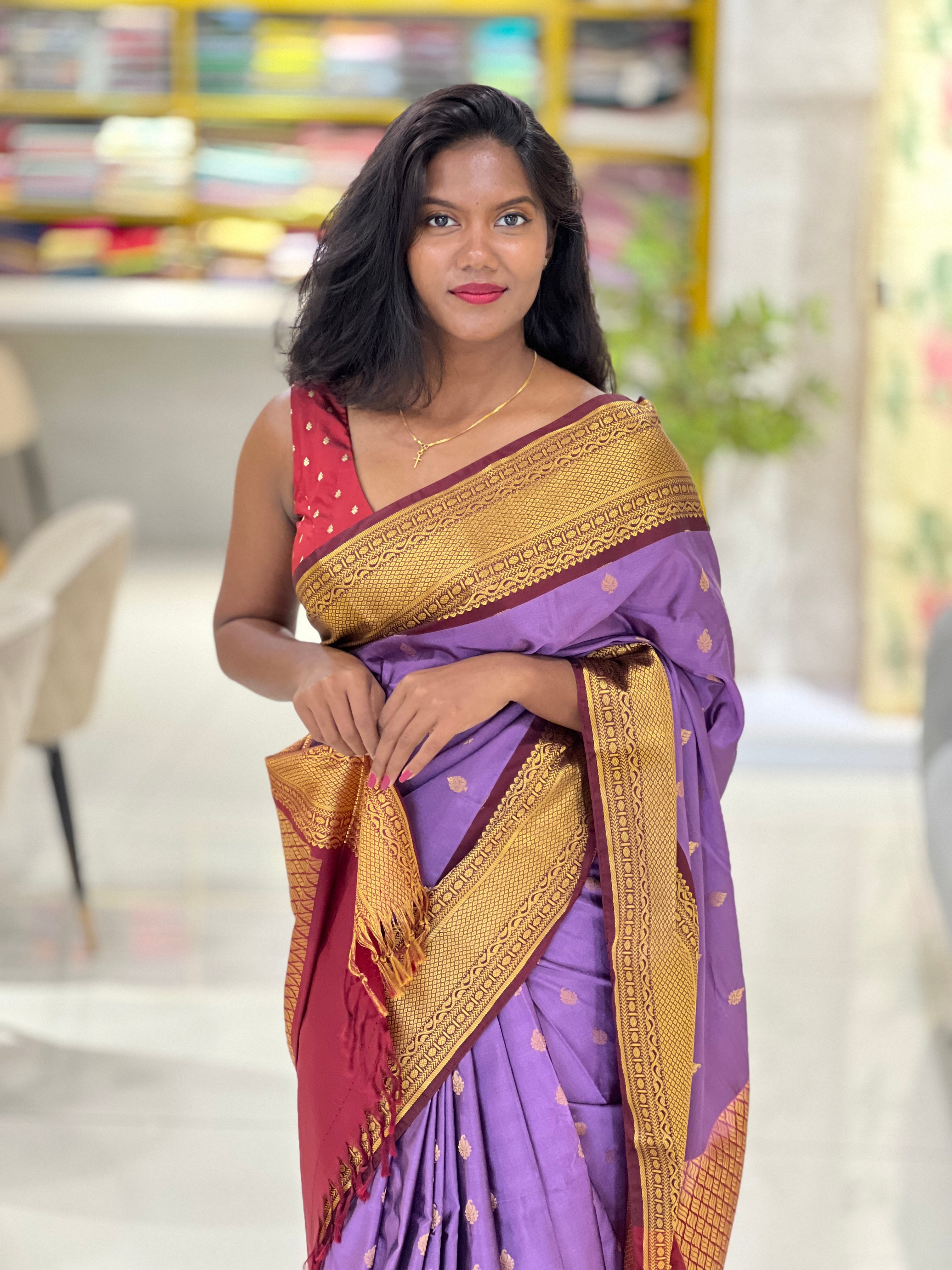 Butta Weaved Semi Silk Saree | ONA127