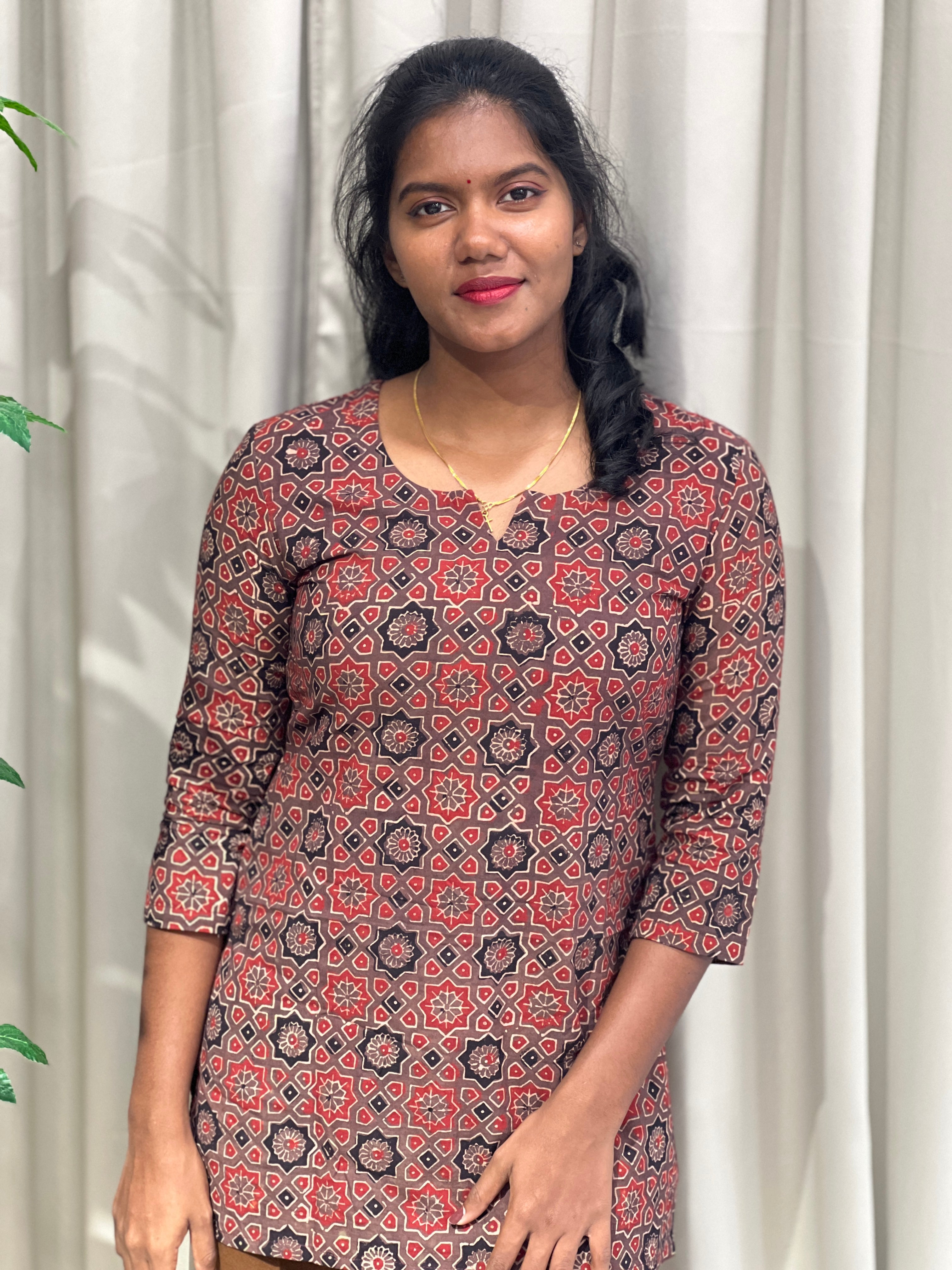 Print Detailed Cotton Short Kurta | DNT678