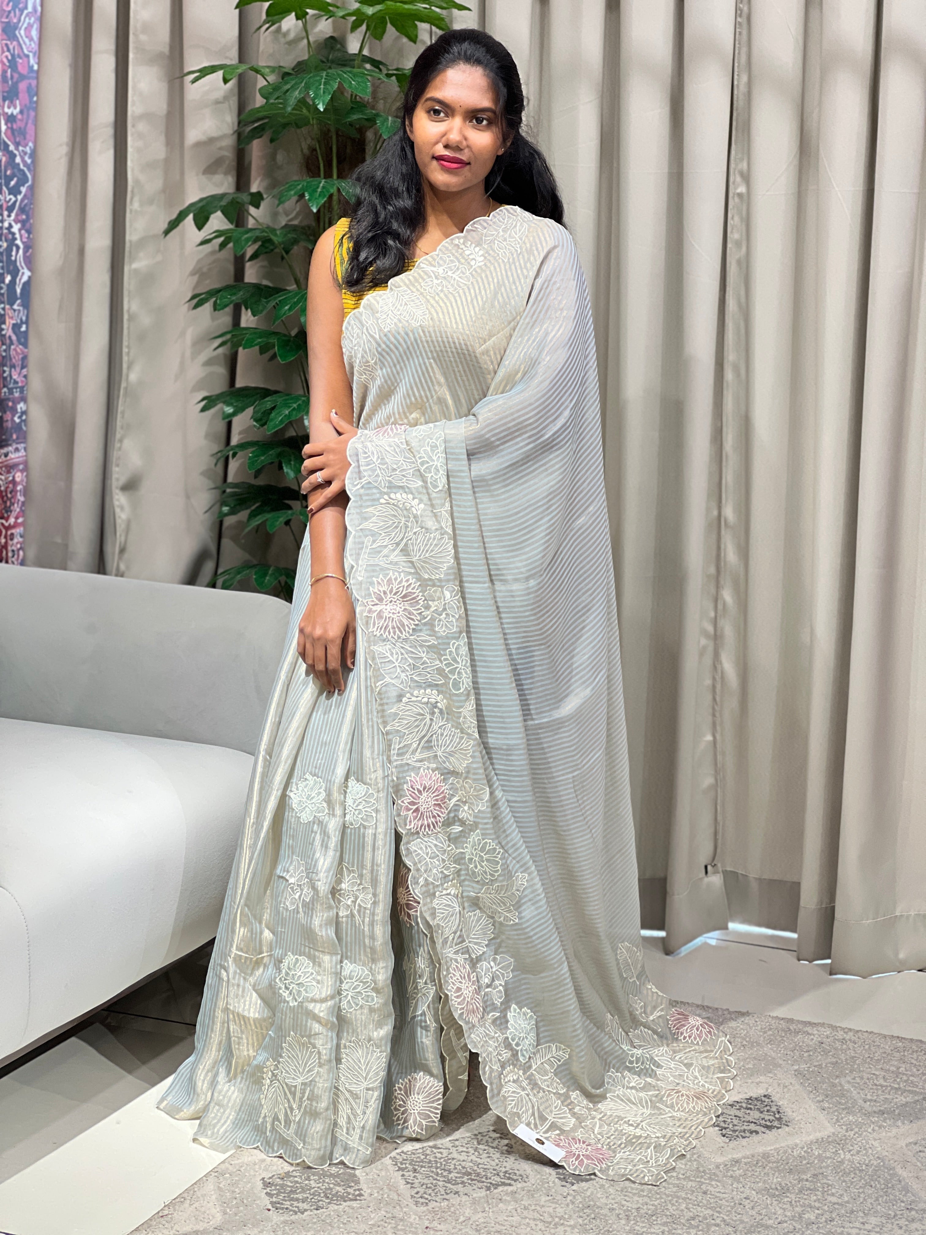 Applique Work Detailed Crushed Tissue Organza Saree | BLD1907