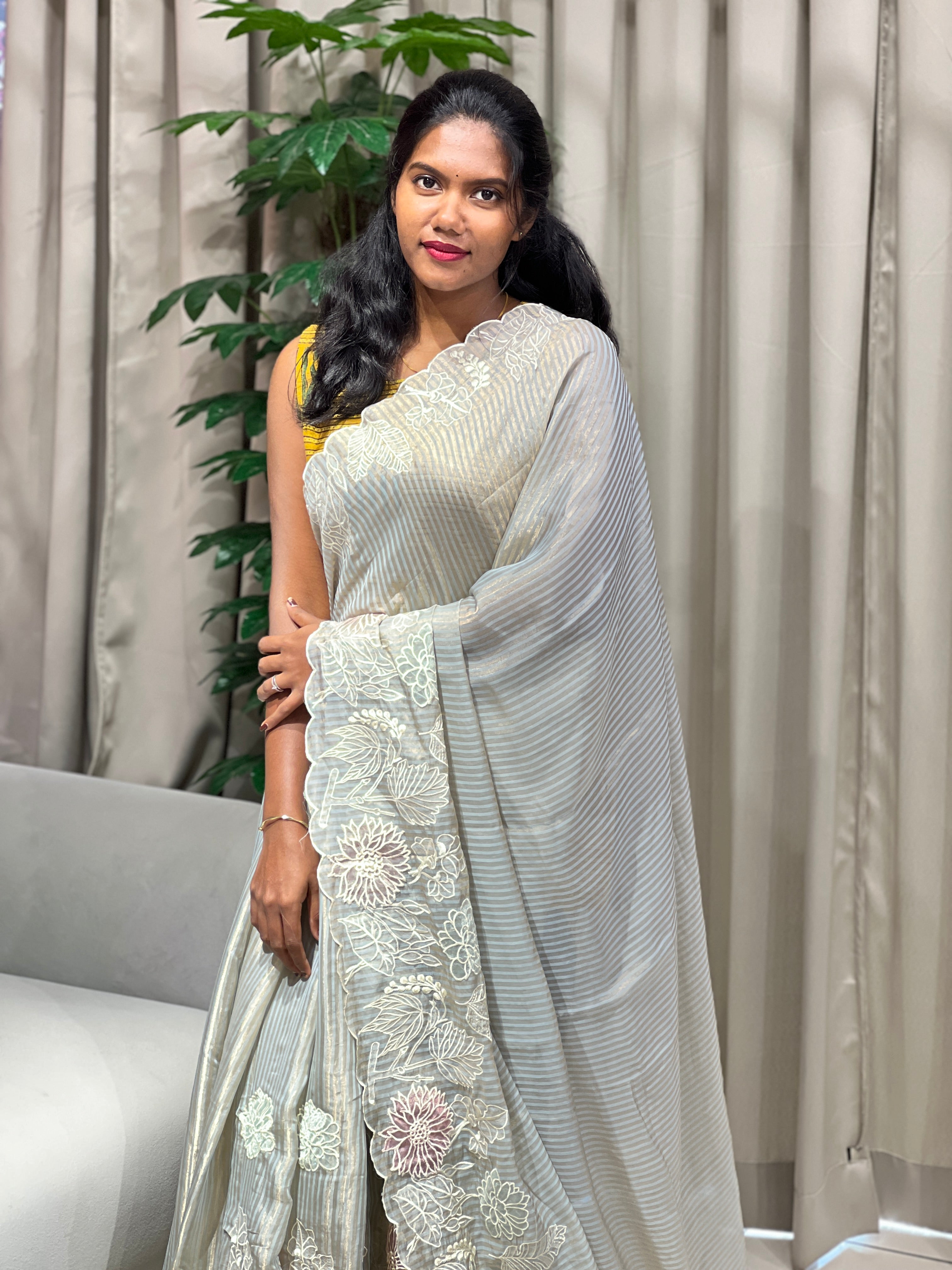 Applique Work Detailed Crushed Tissue Organza Saree | BLD1907