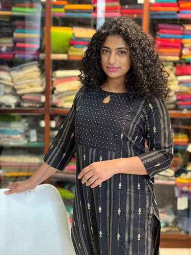 Line Weaving Pattern Pure Cotton Kurta | RGA196