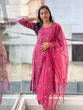 Hand Embroidery Muslin Finish Kurta Set | FW317