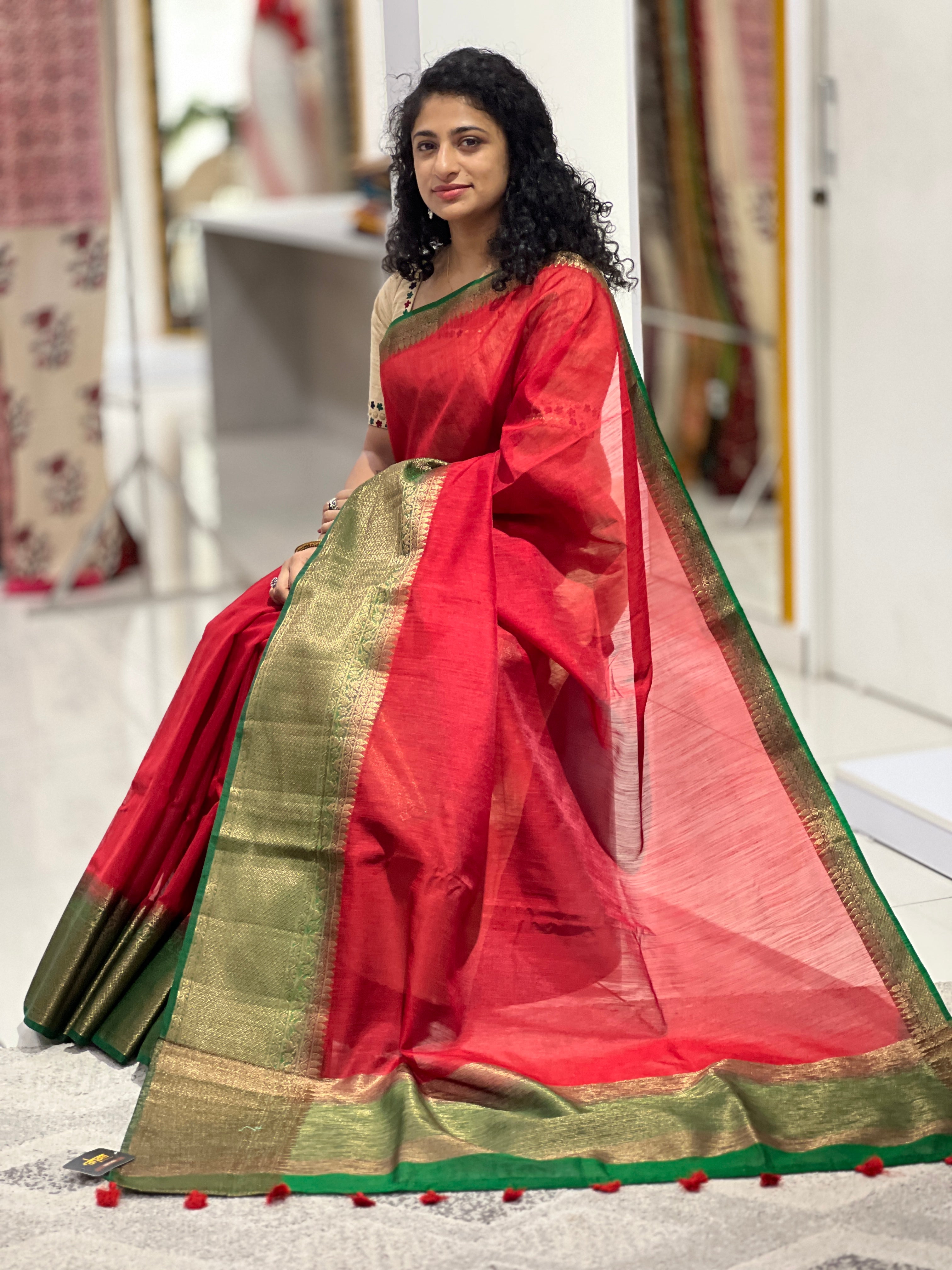 Zari Weaved Border Semi Geecha Saree | YNG503