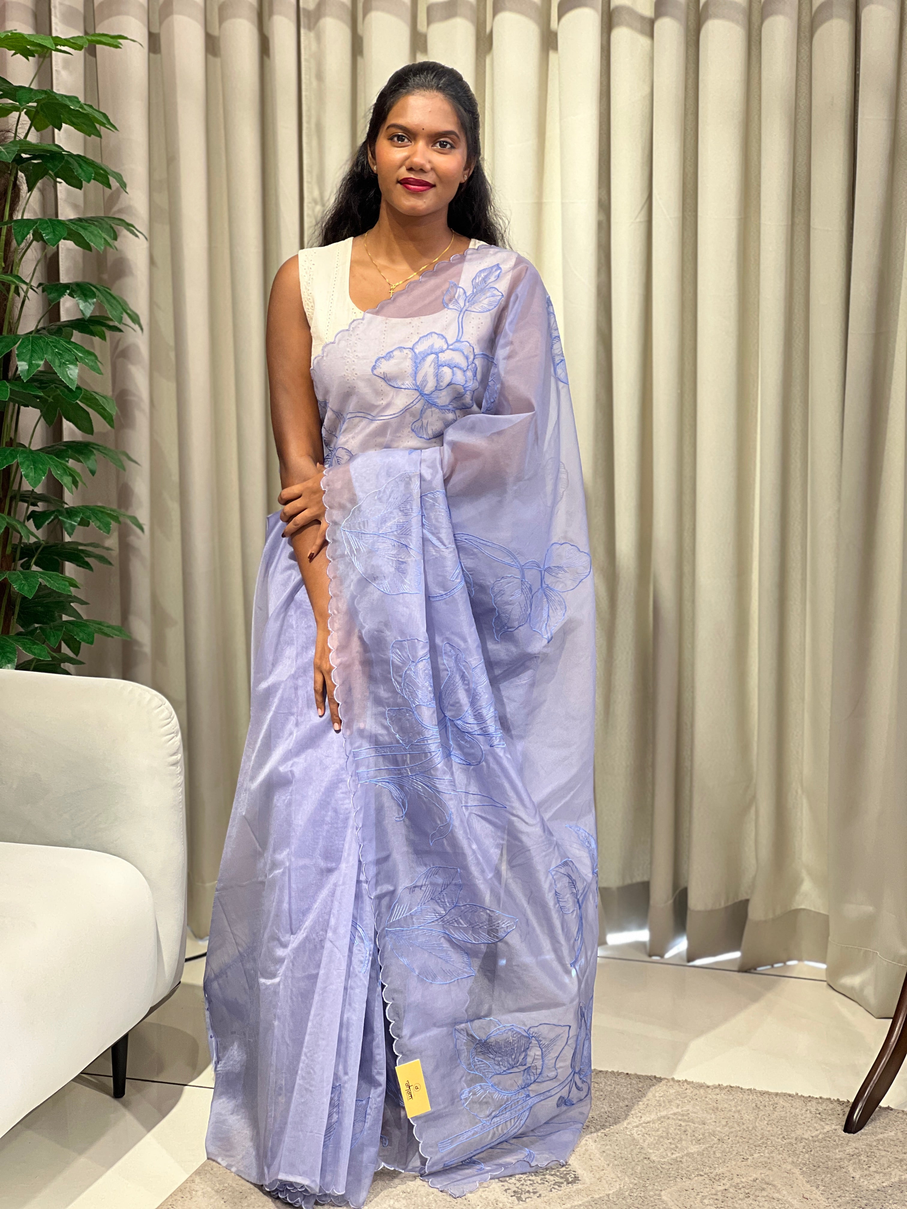 Floral Machine Embroidery Detailed Organza Saree | MM379