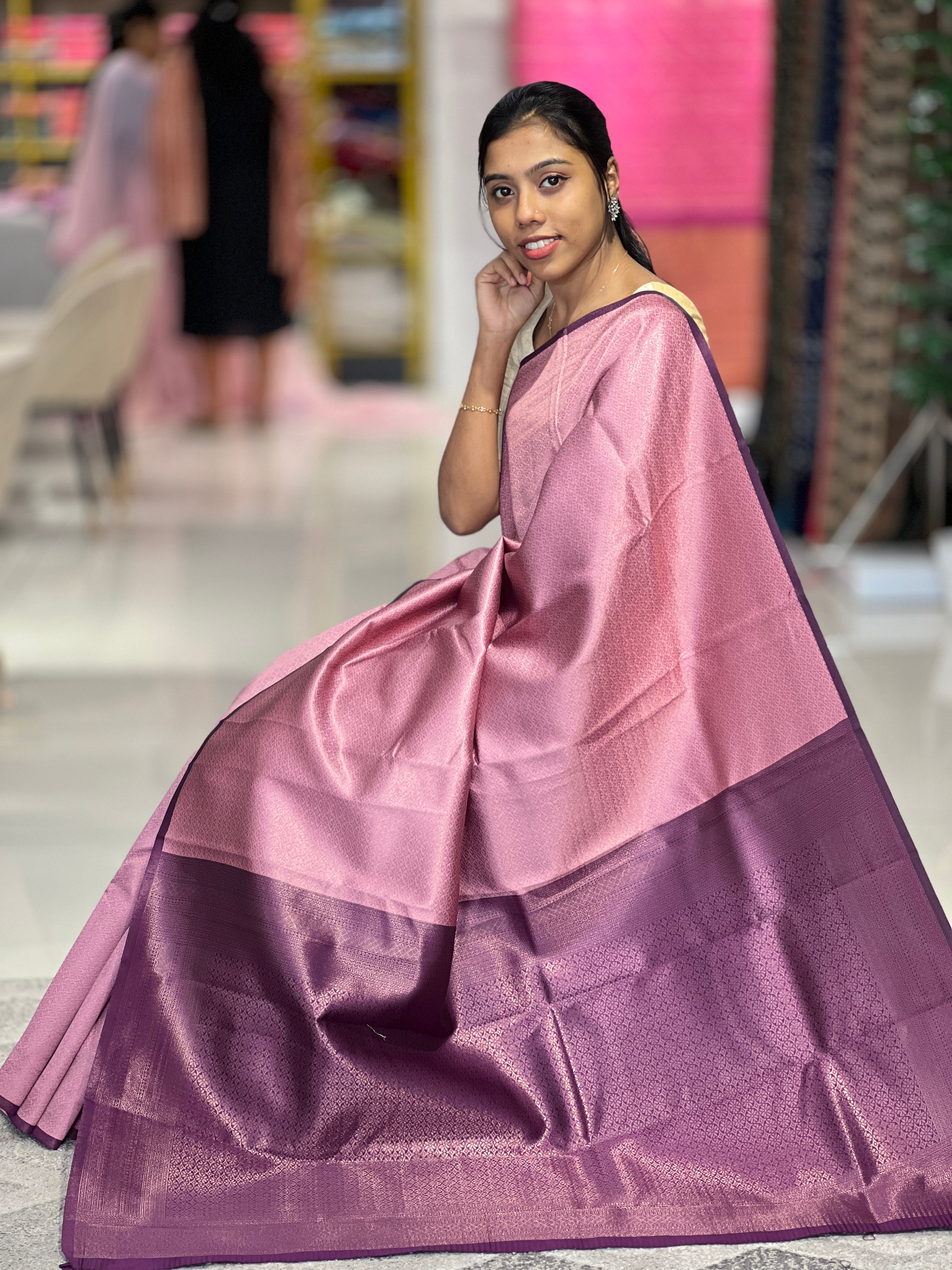 Zari Woven Floral Patterned Semi Silk Saree | KAC122