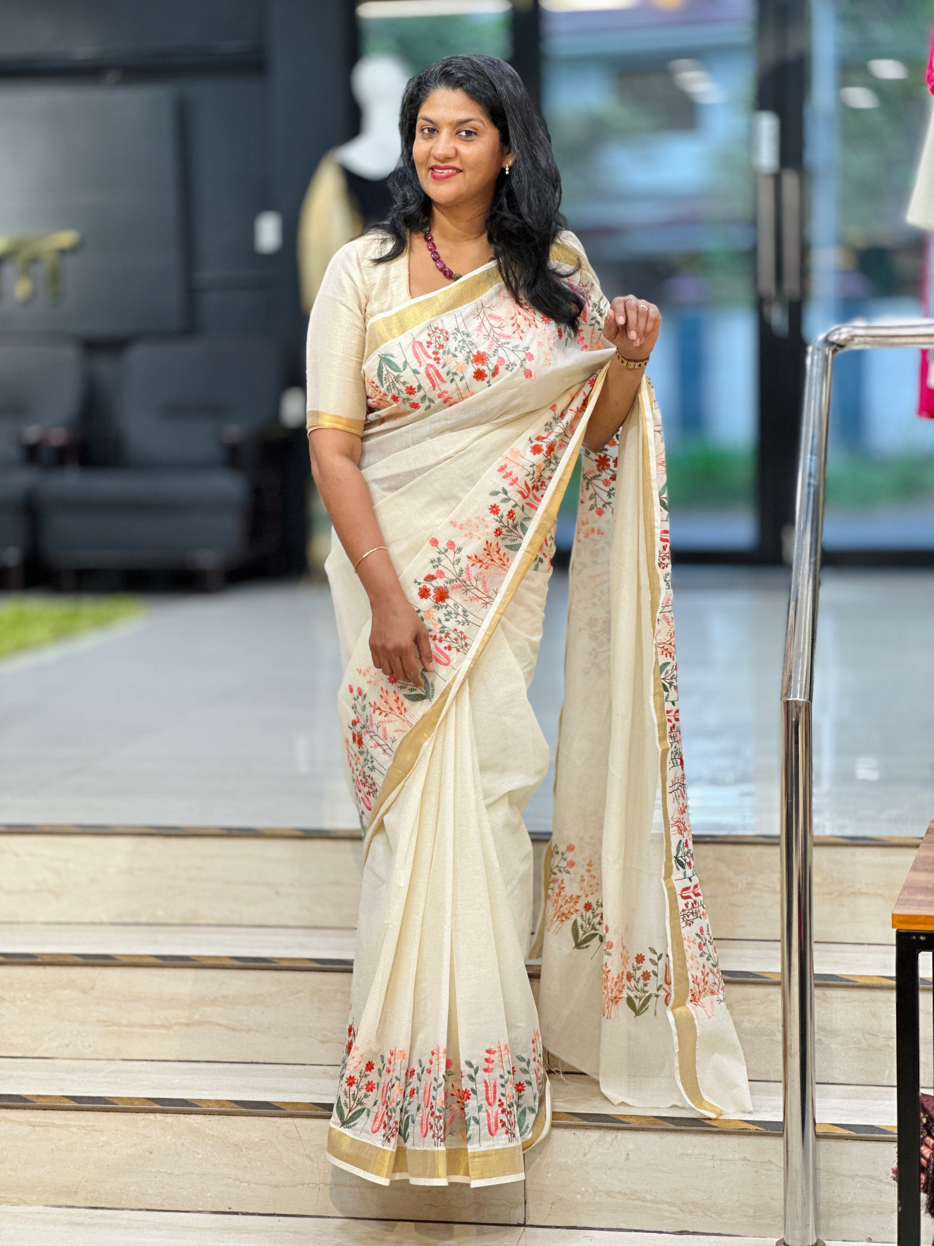 Floral Embroidered Kerala Cotton Saree | JSC292