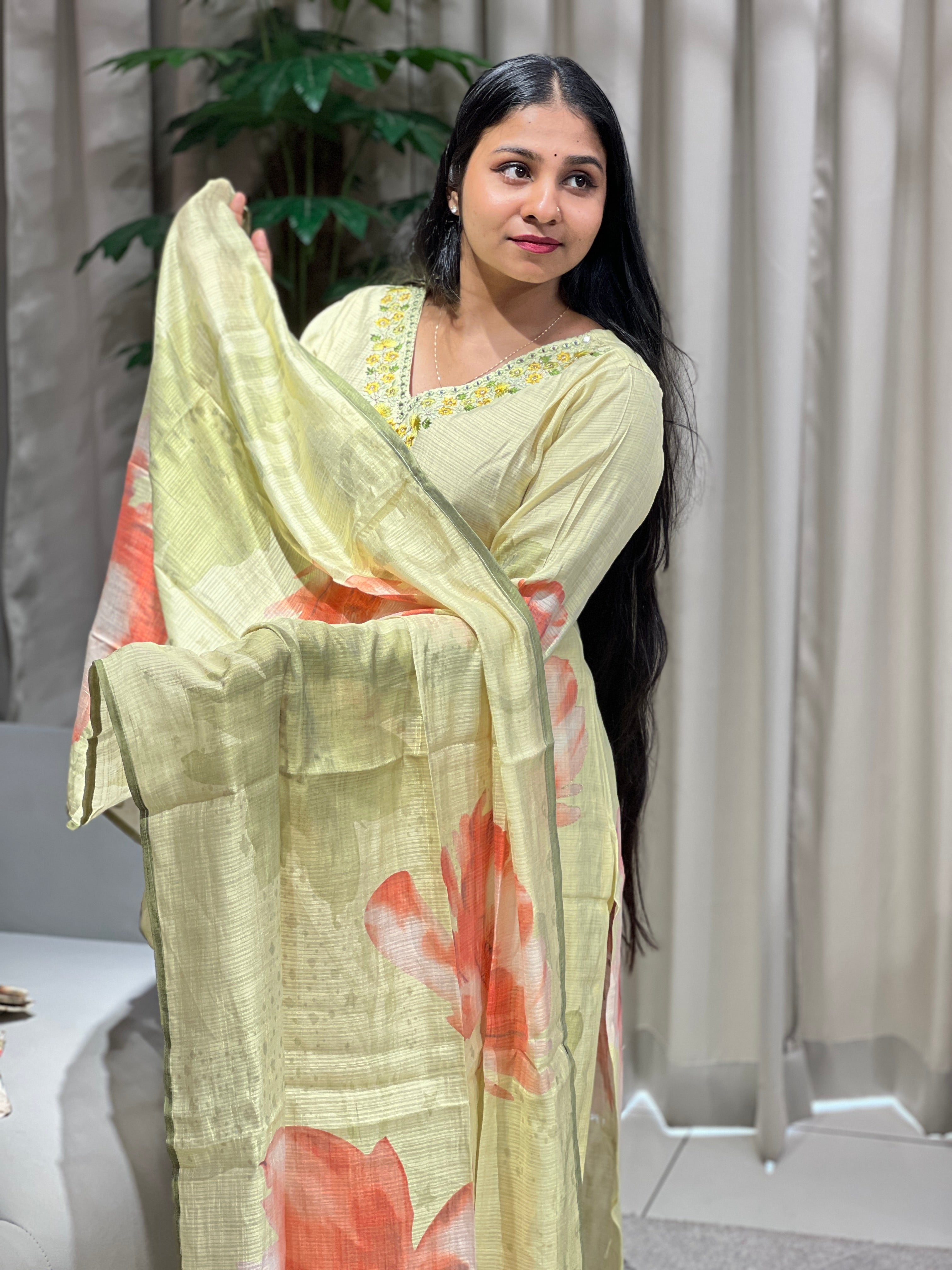 Floral Printed Muslin Finish Kurta Set | FW379