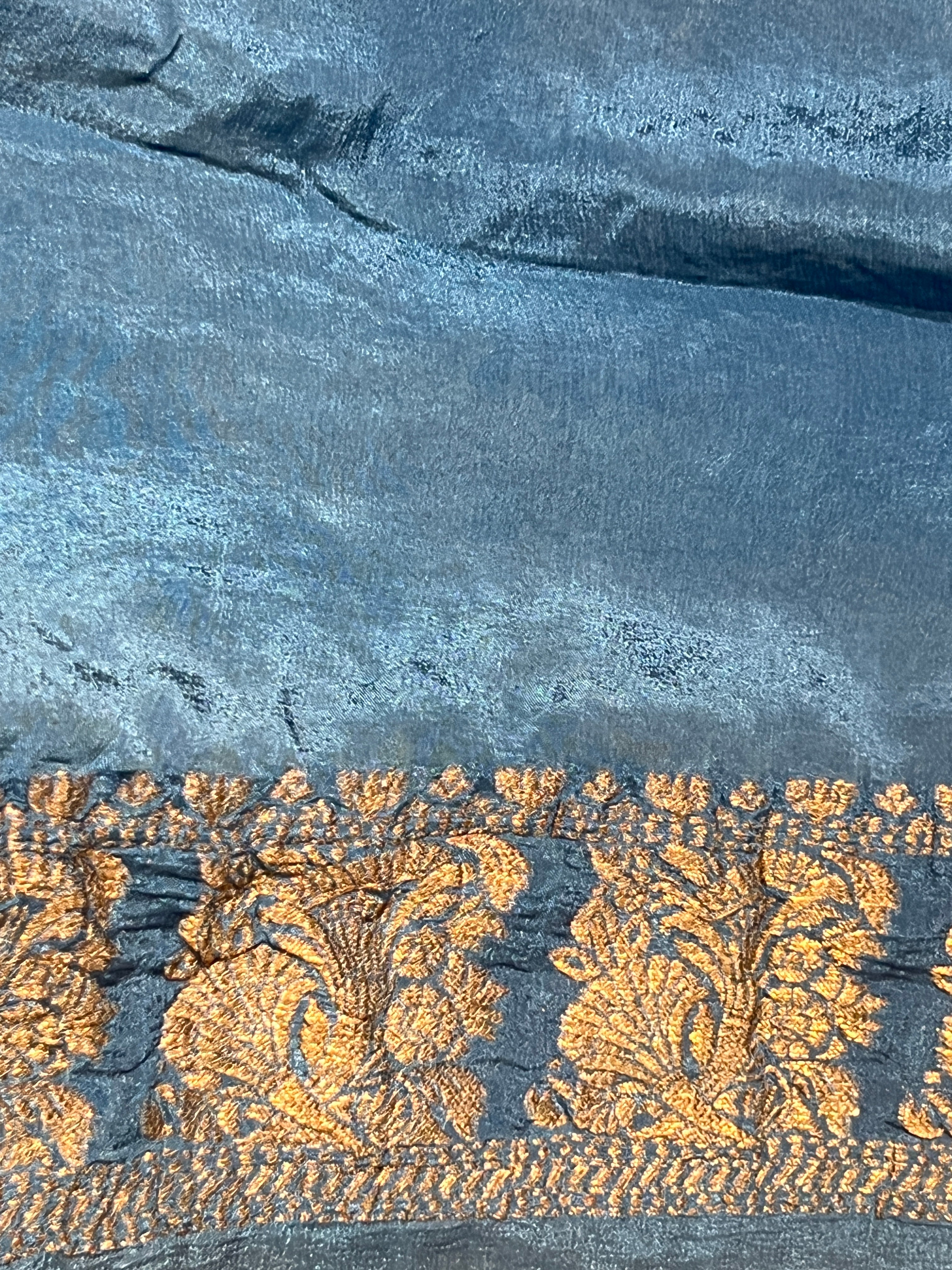 Antique Zari and Thread Weaving Chinnon Saree | YNG1741