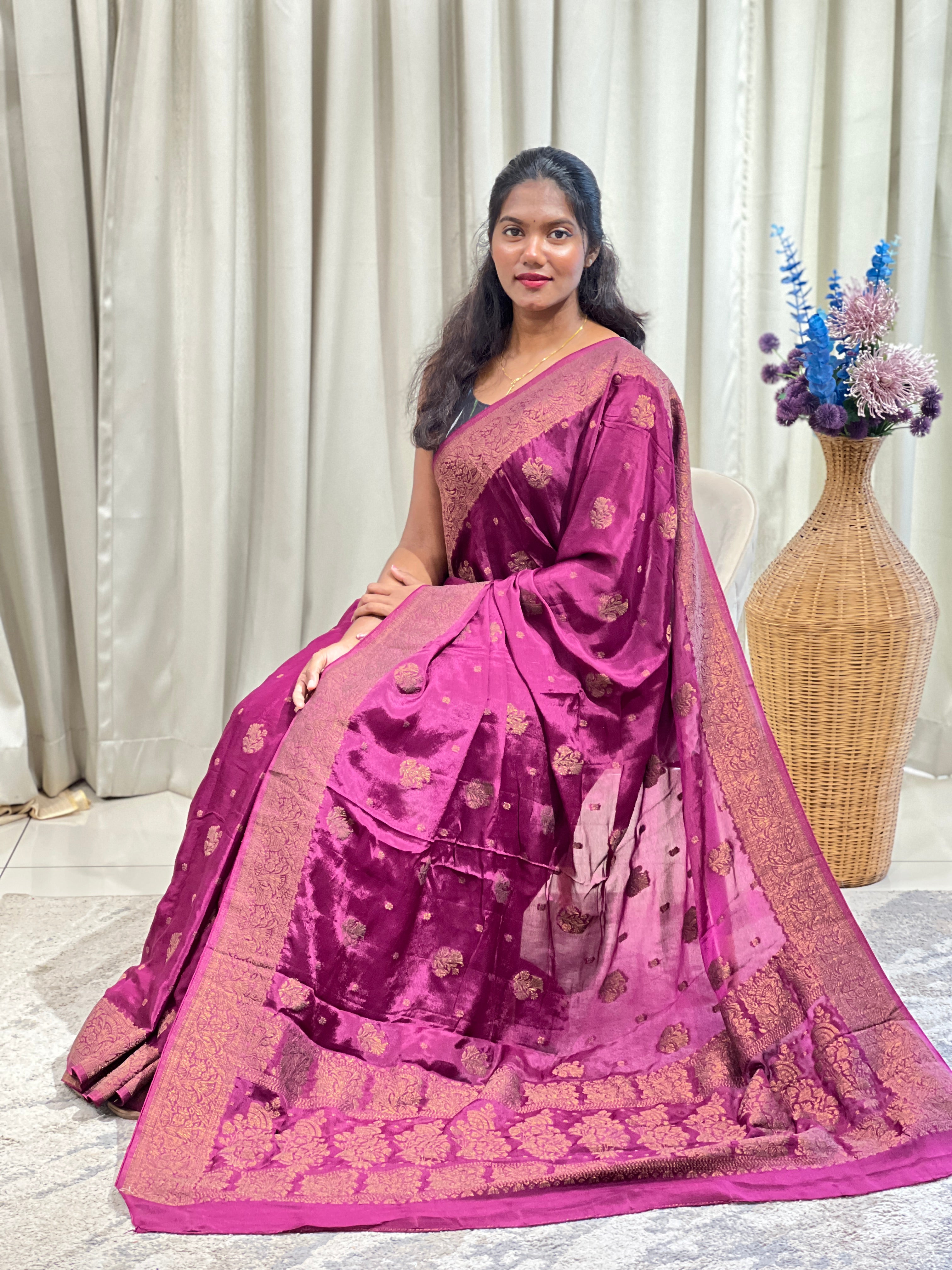 Antique Zari and Thread Weaving Chinnon Saree | YNG1738