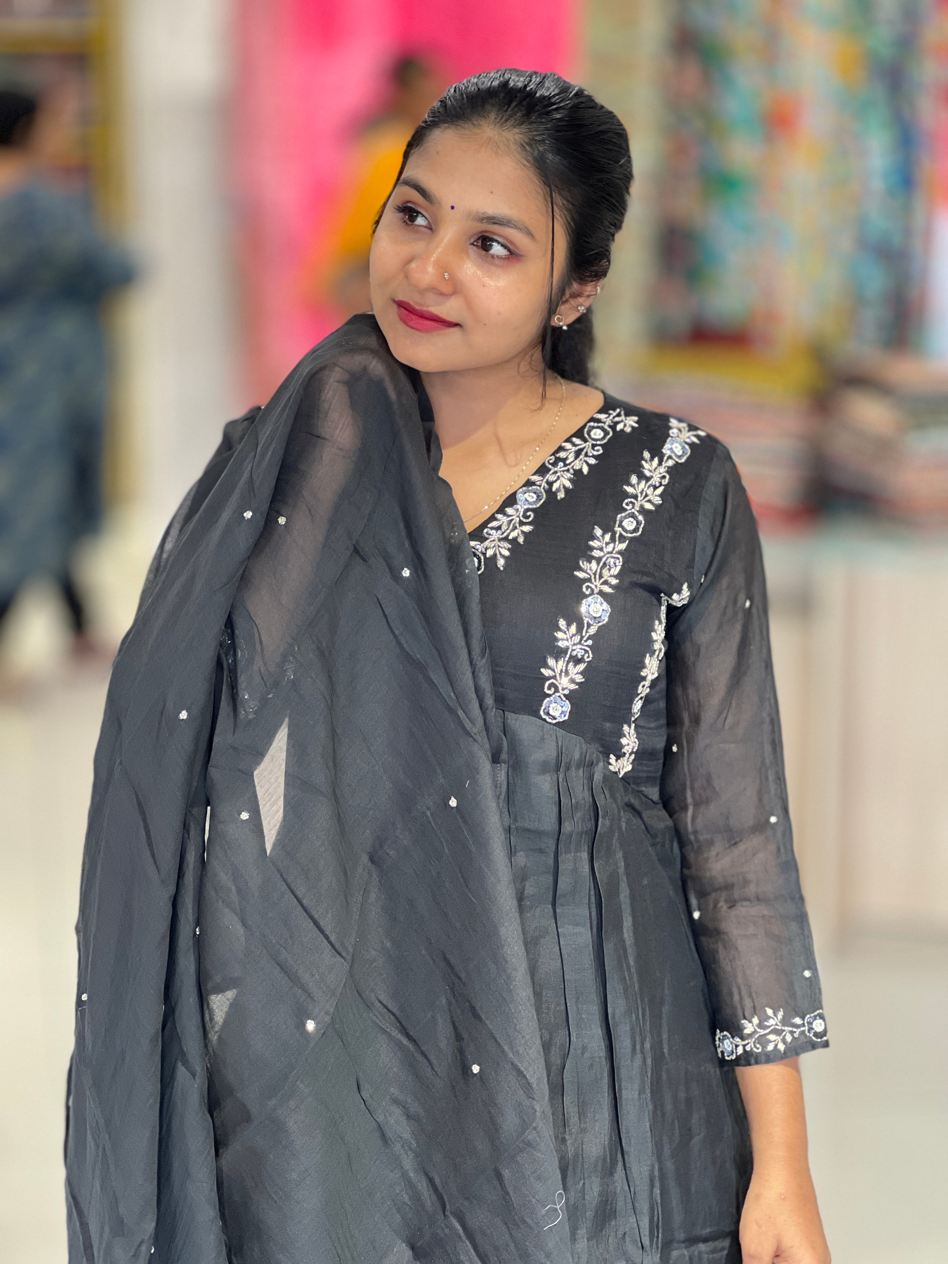 Zardosi & Cut Beads Embroidery Detailed Chanderi Kurta Set  | KIA121