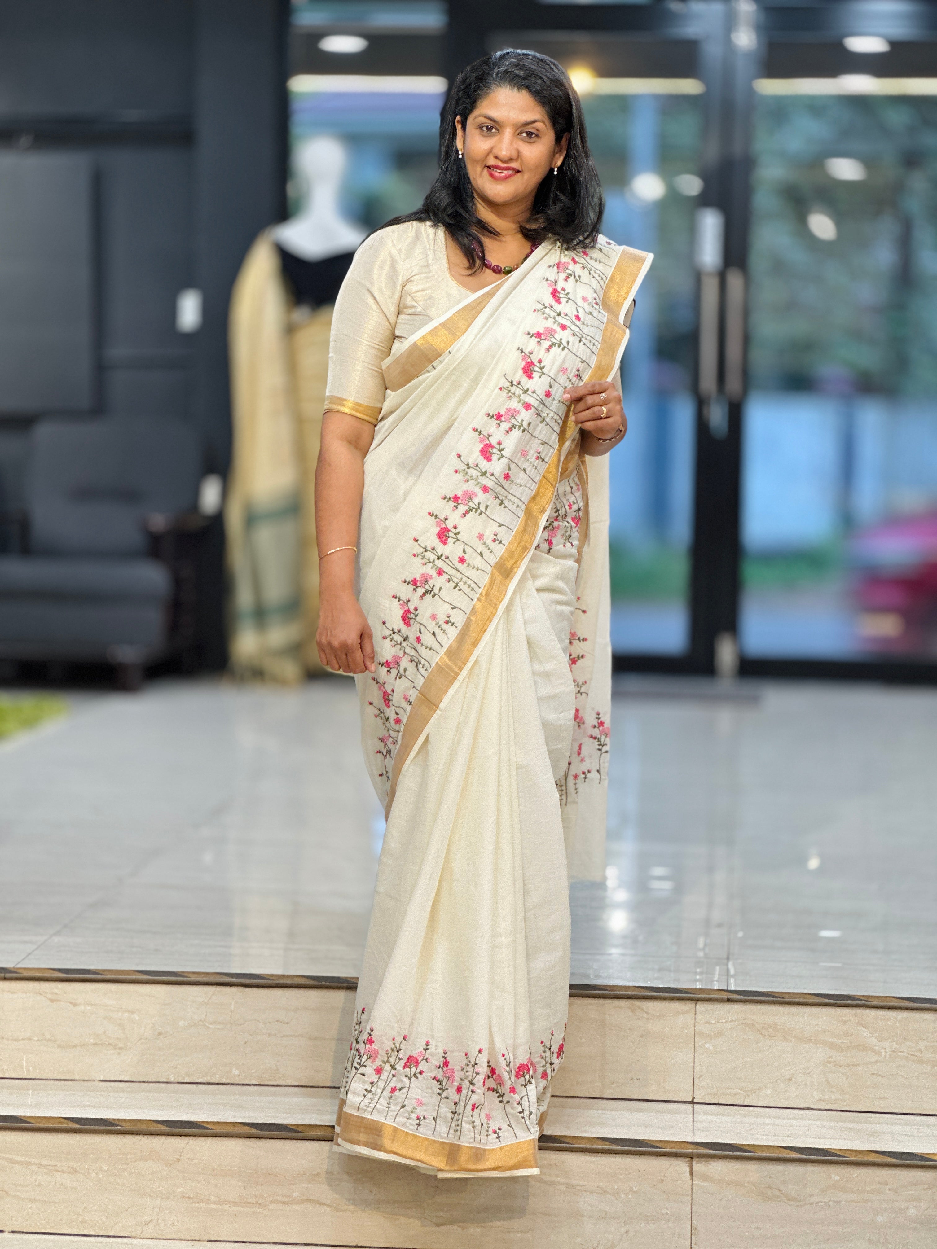Floral Embroidered Kerala Cotton Saree | JSC283