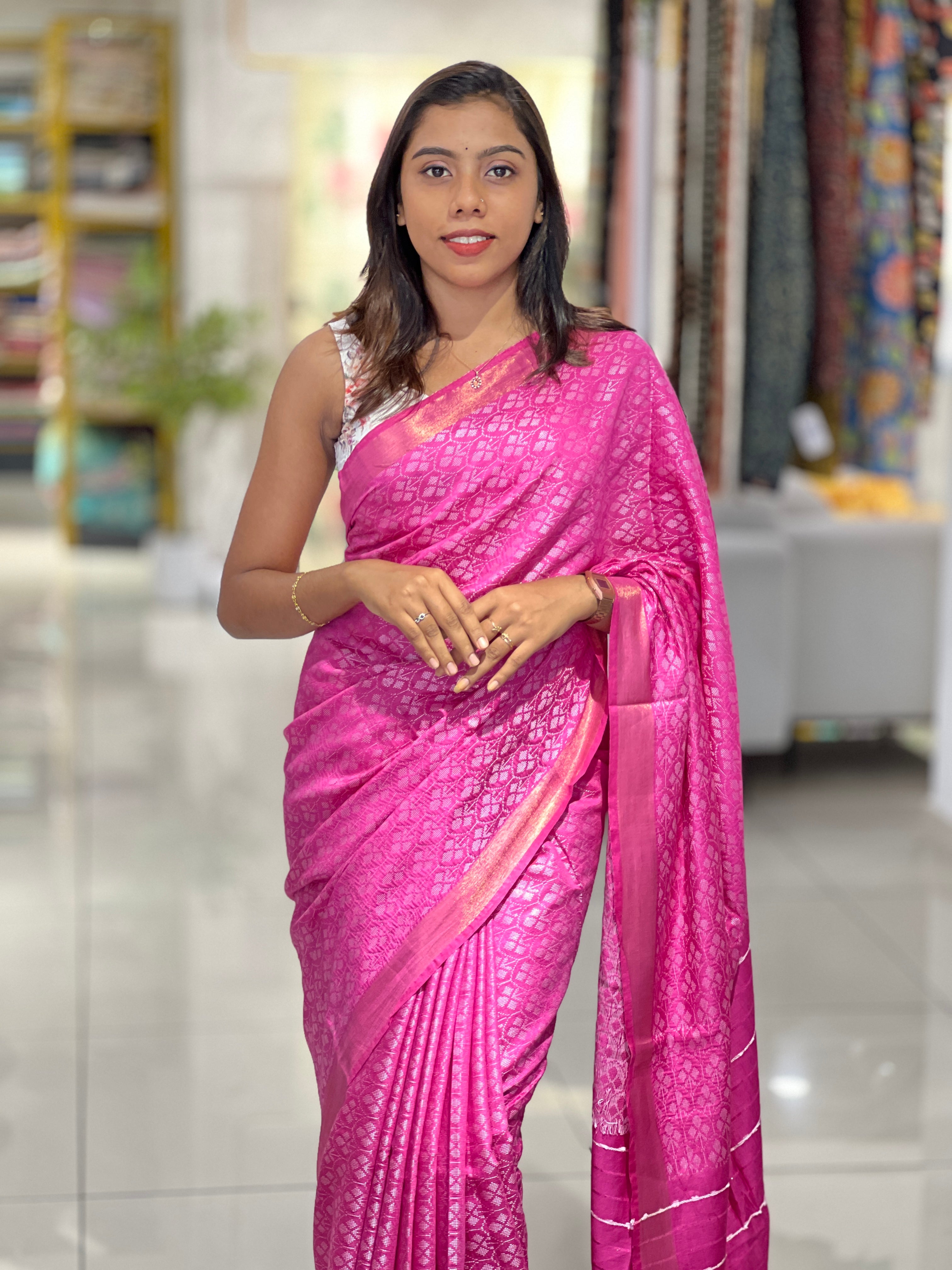 Geometric Patterned Semi Tussar Saree | SK420