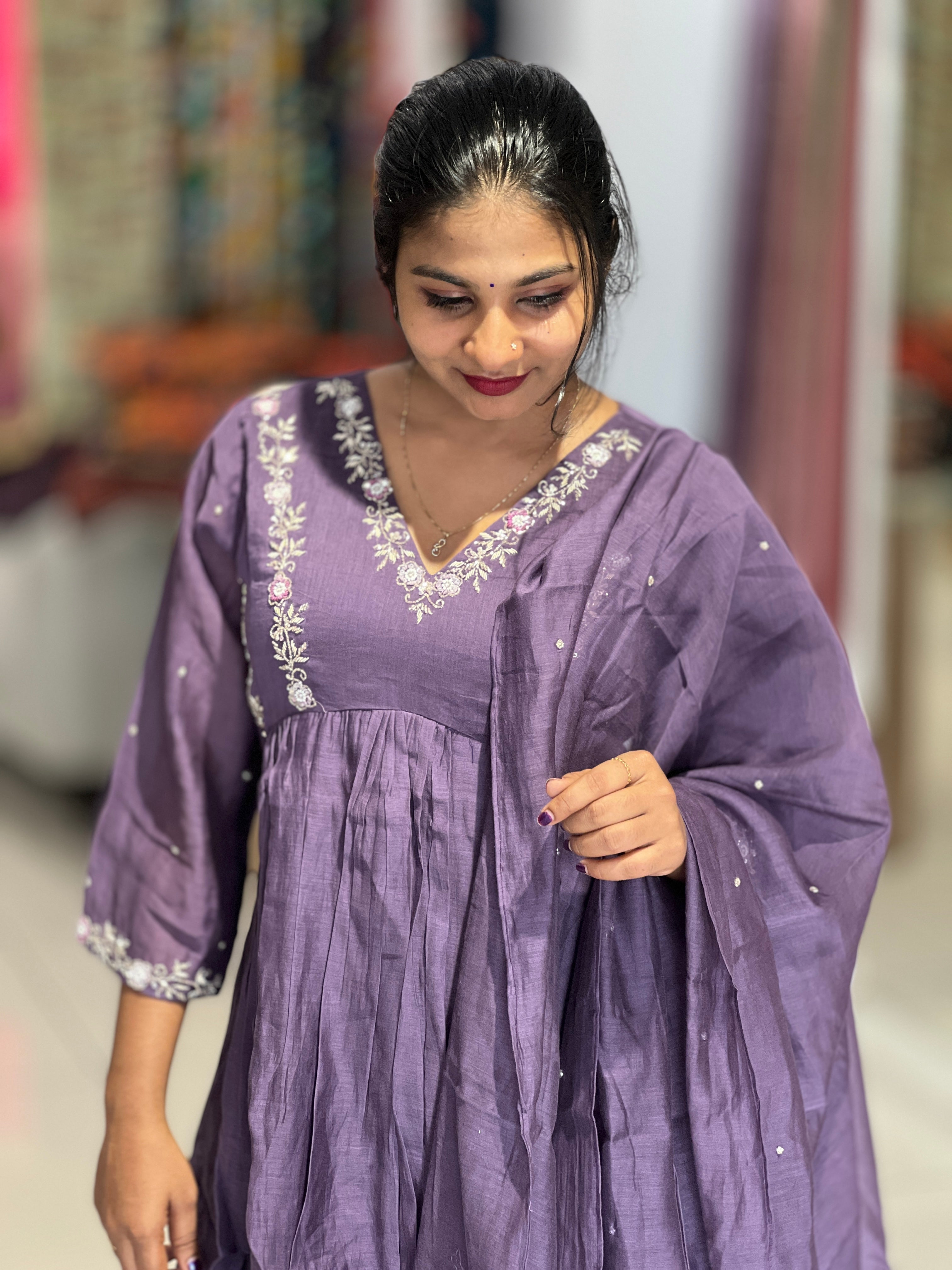 Zardosi & Cut Beads Embroidery Detailed Chanderi Kurta Set  | KIA123