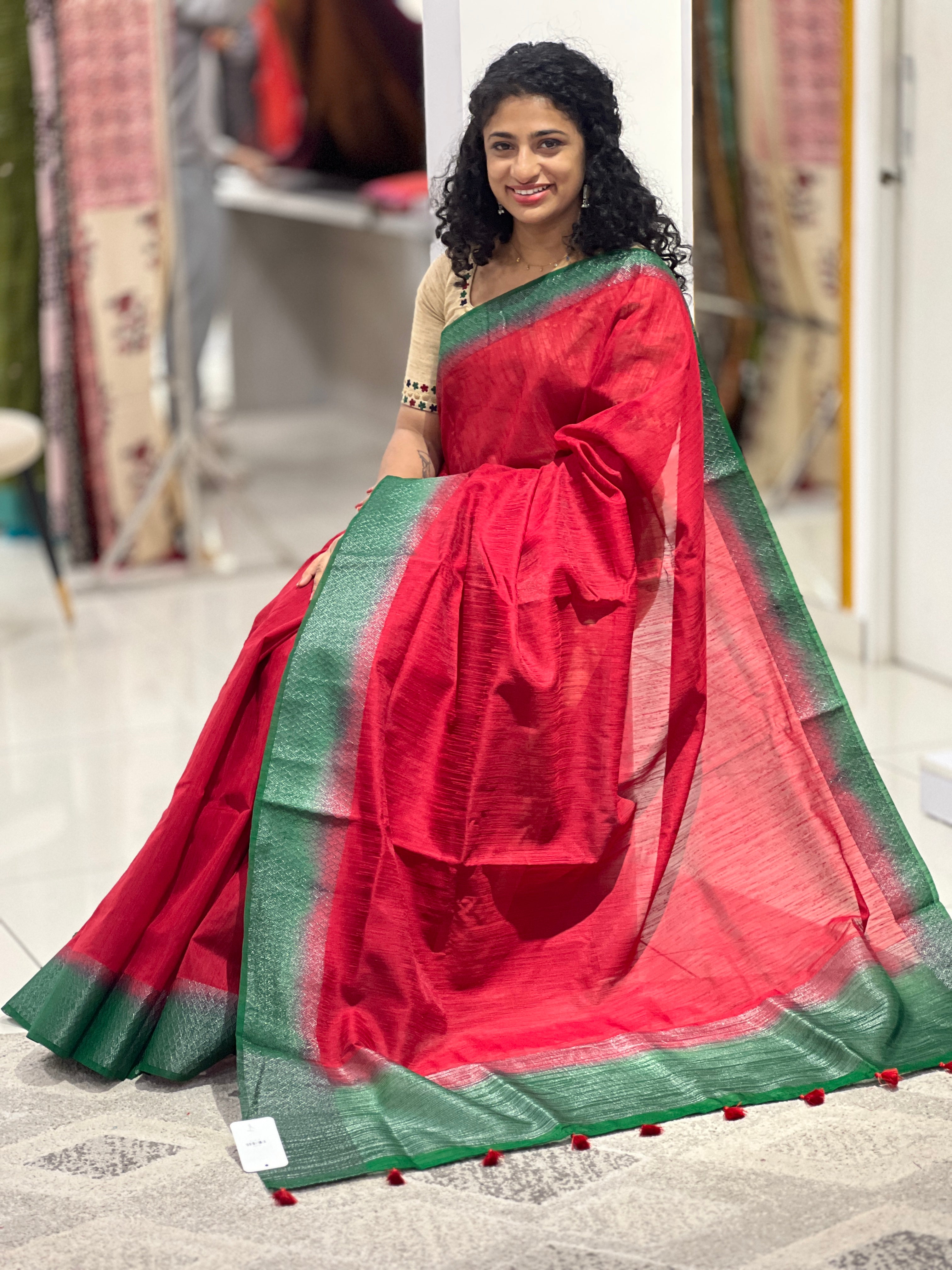 Zari Weaved Border Semi Geecha Saree  | YNG520