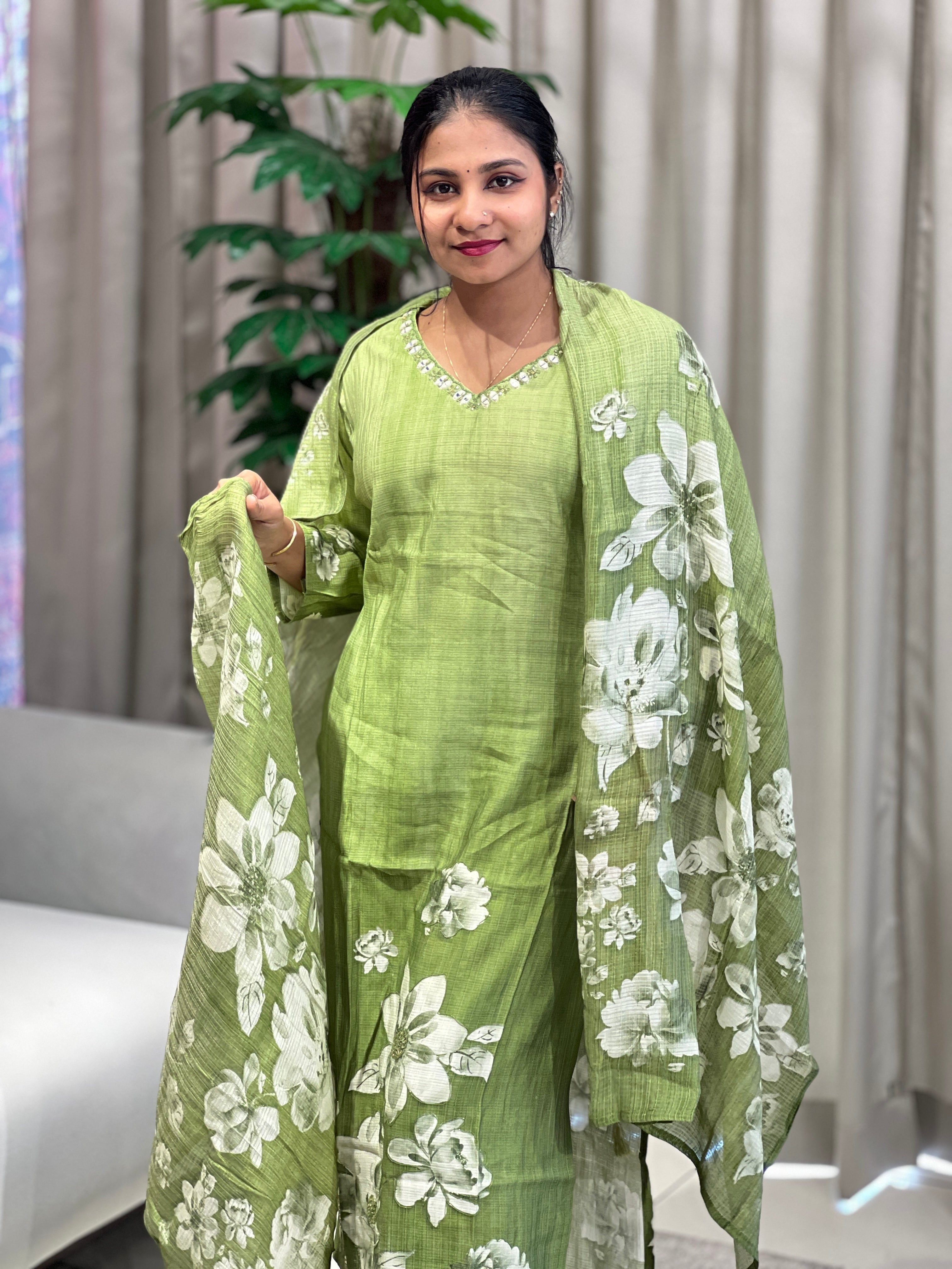 Floral Print With Embroidery Detailed Muslin Kurta Set | FW357