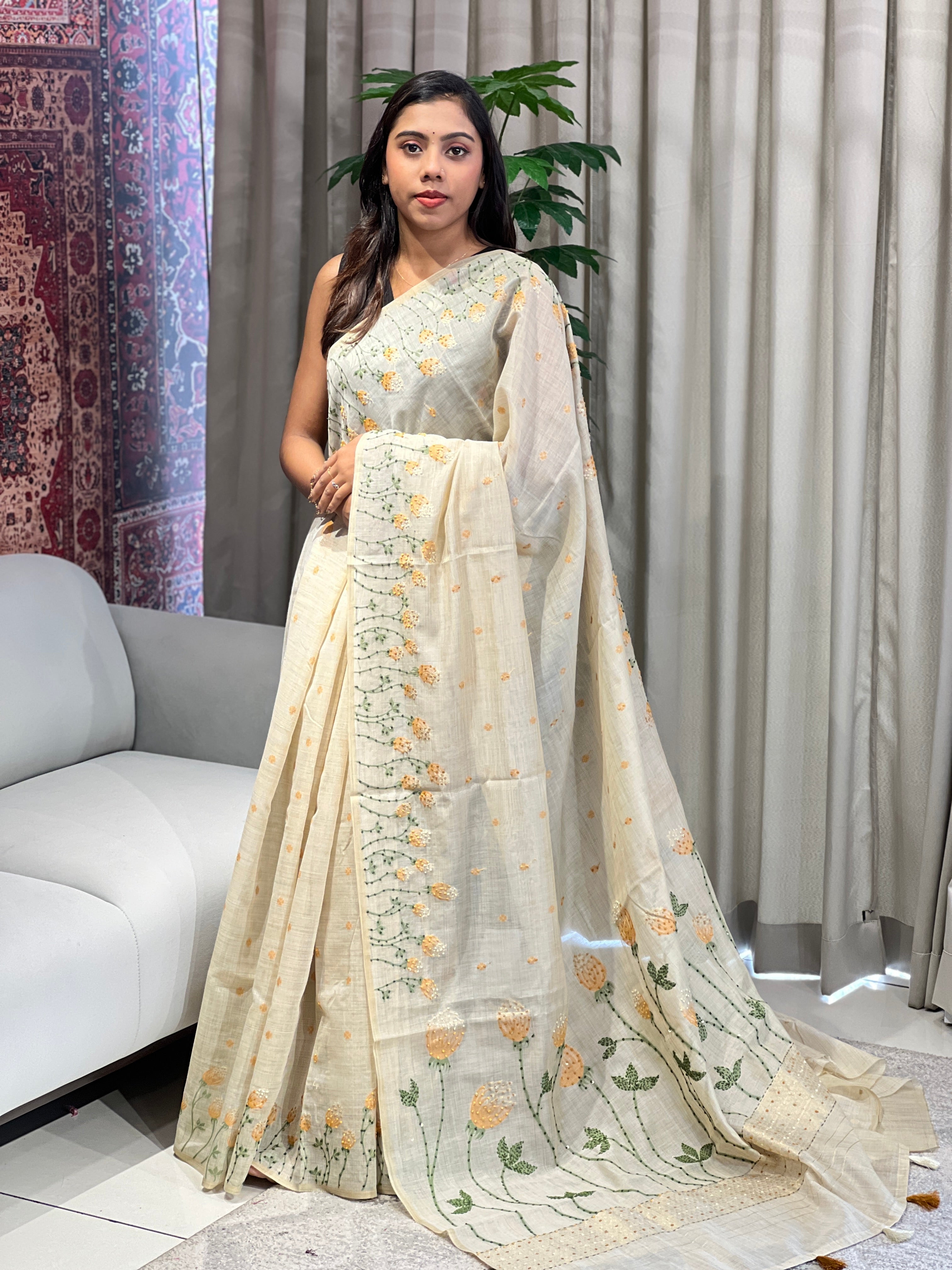 Floral Jamdani Woven Chanderi Saree | BLD1942