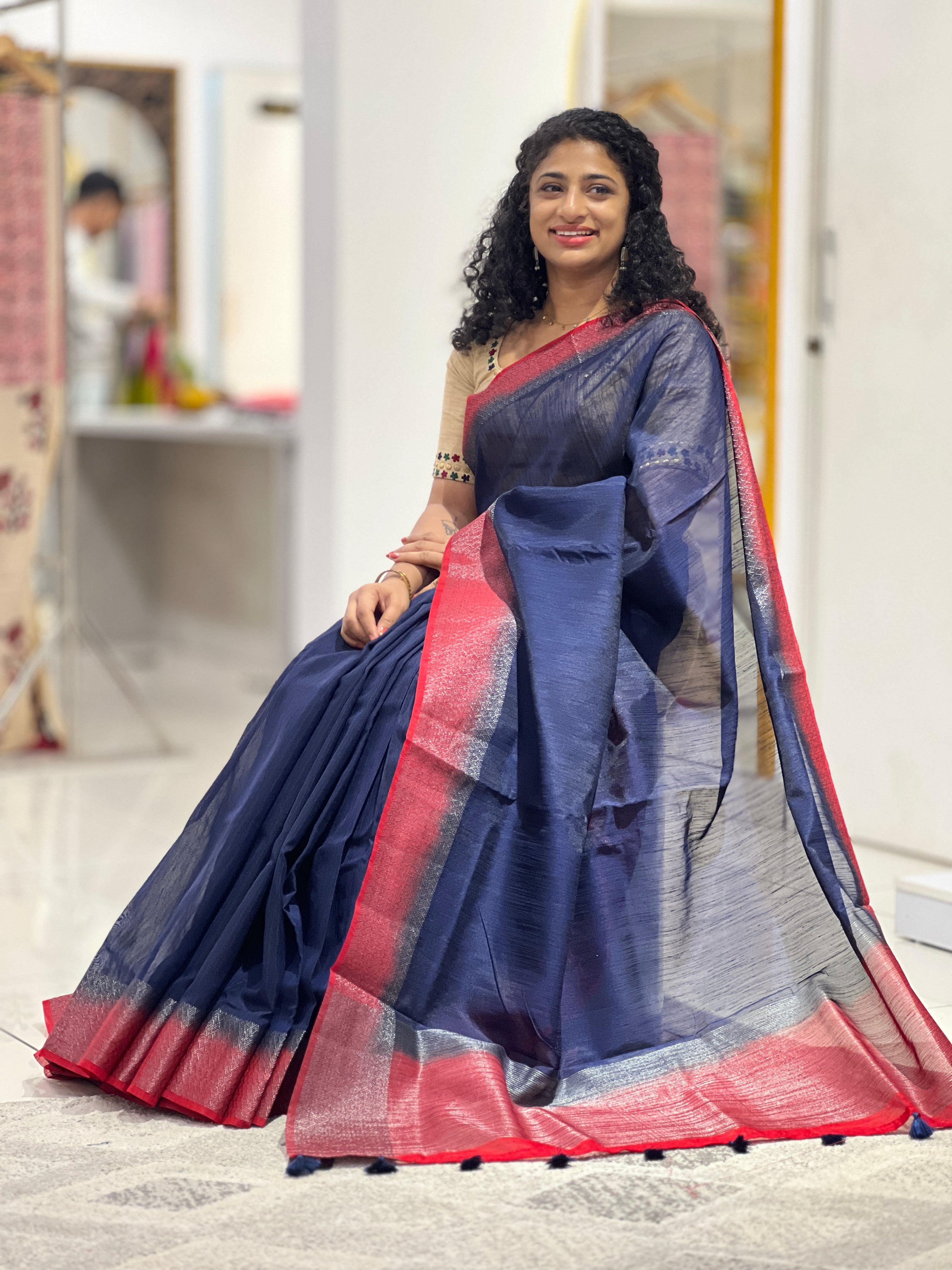 Zari Weaved Border Semi Geecha Saree | YNG522