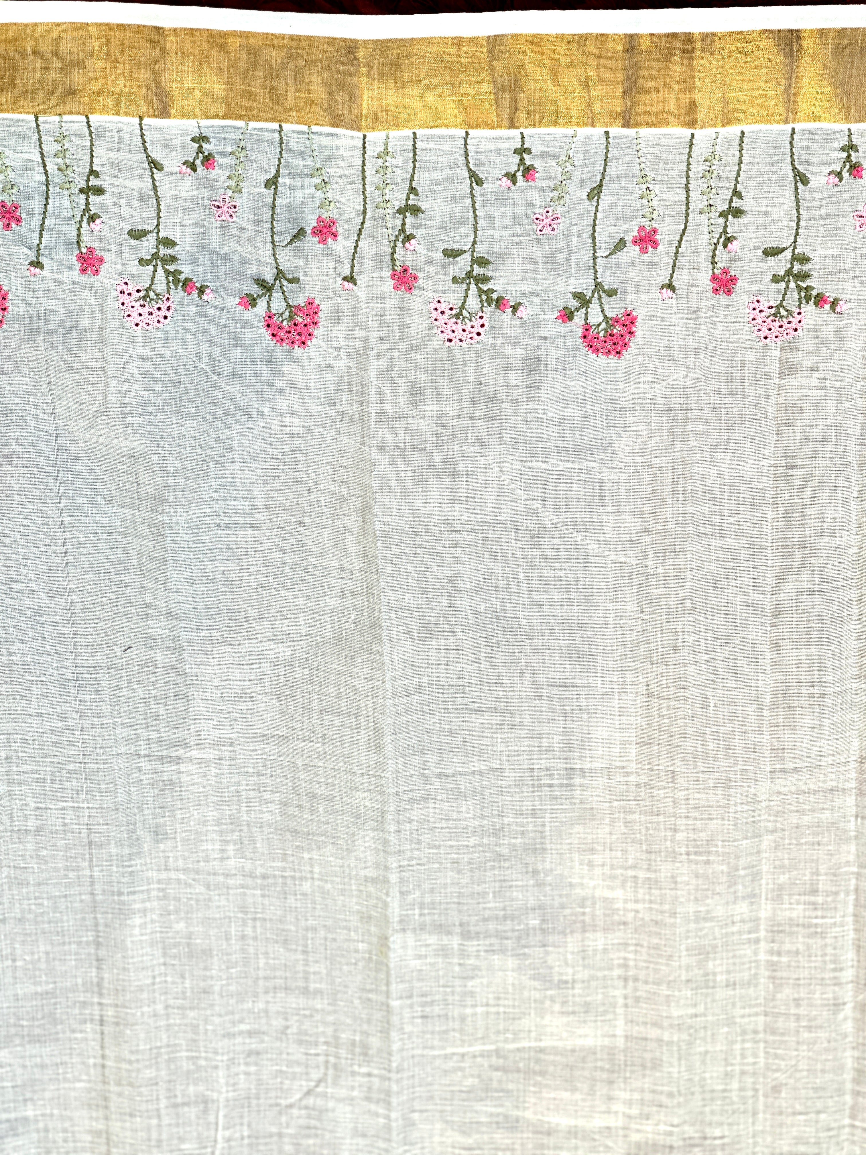 Floral Embroidered Kerala Cotton Saree | JSC283