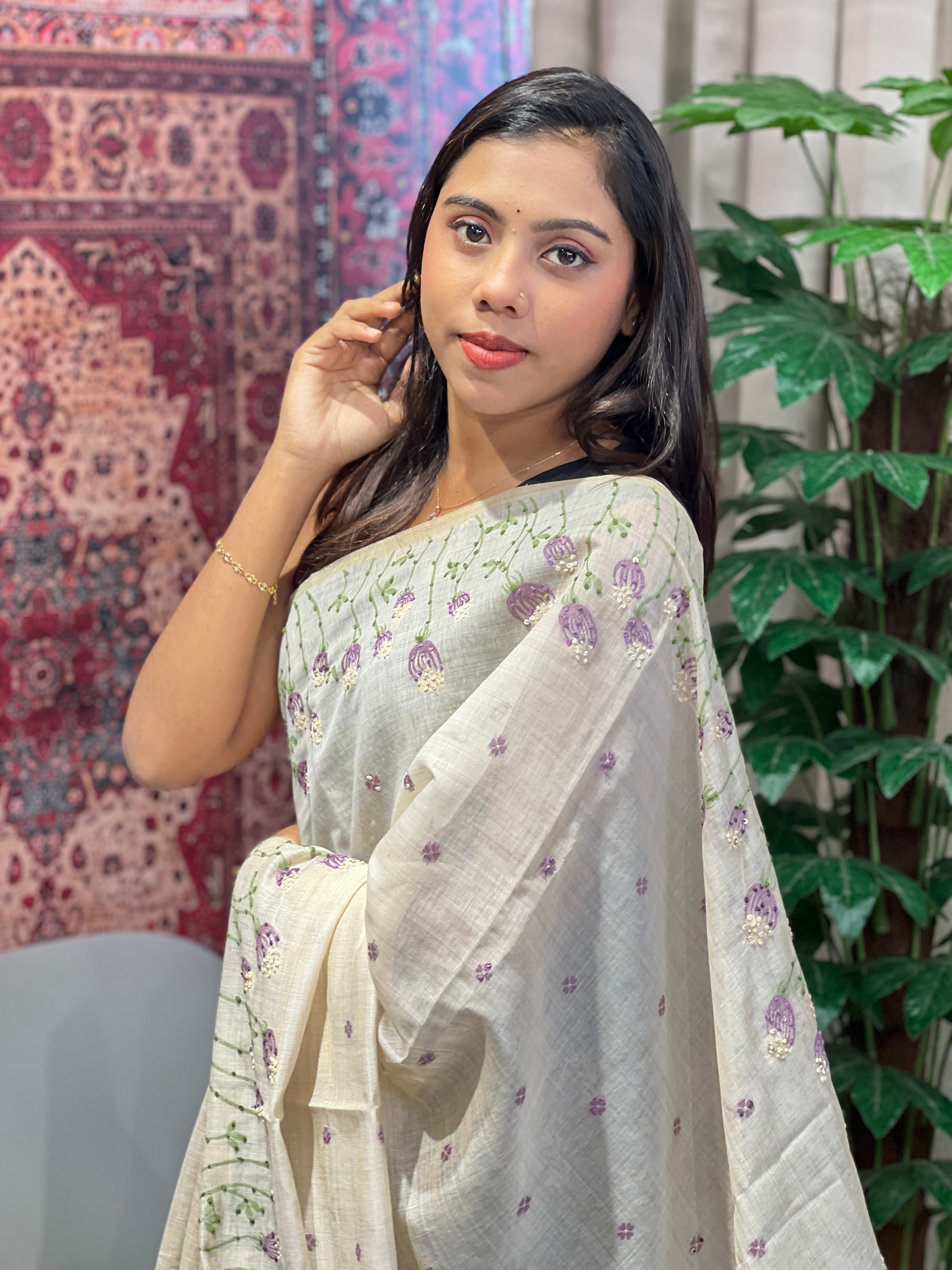 Floral Jamdani Woven Chanderi Saree | BLD1945
