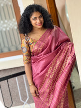 Honey Comb Pattern Bordered Tussar Saree | ACT1188