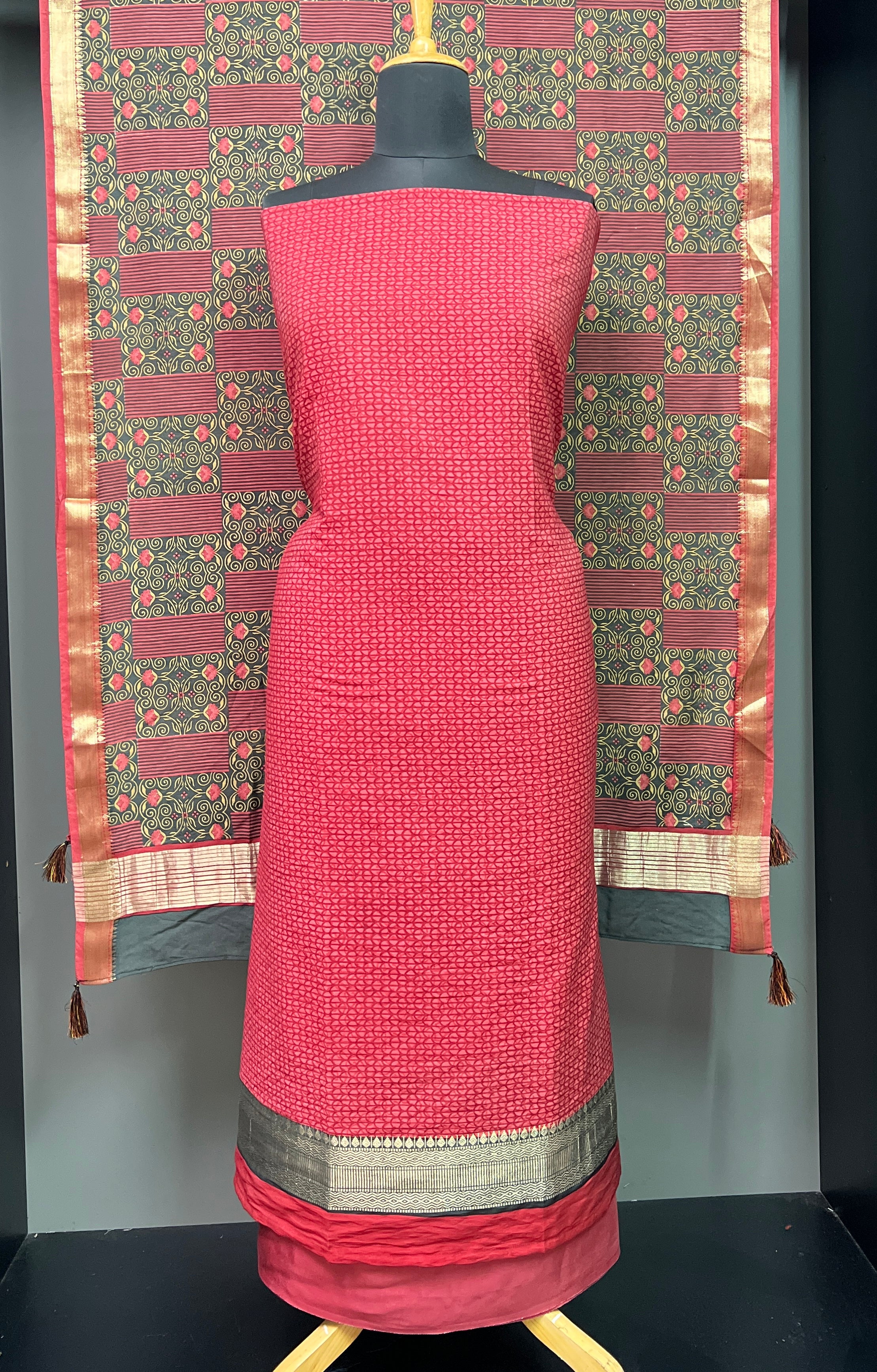 Geometric Pattern Modal Salwar Set | VAN198