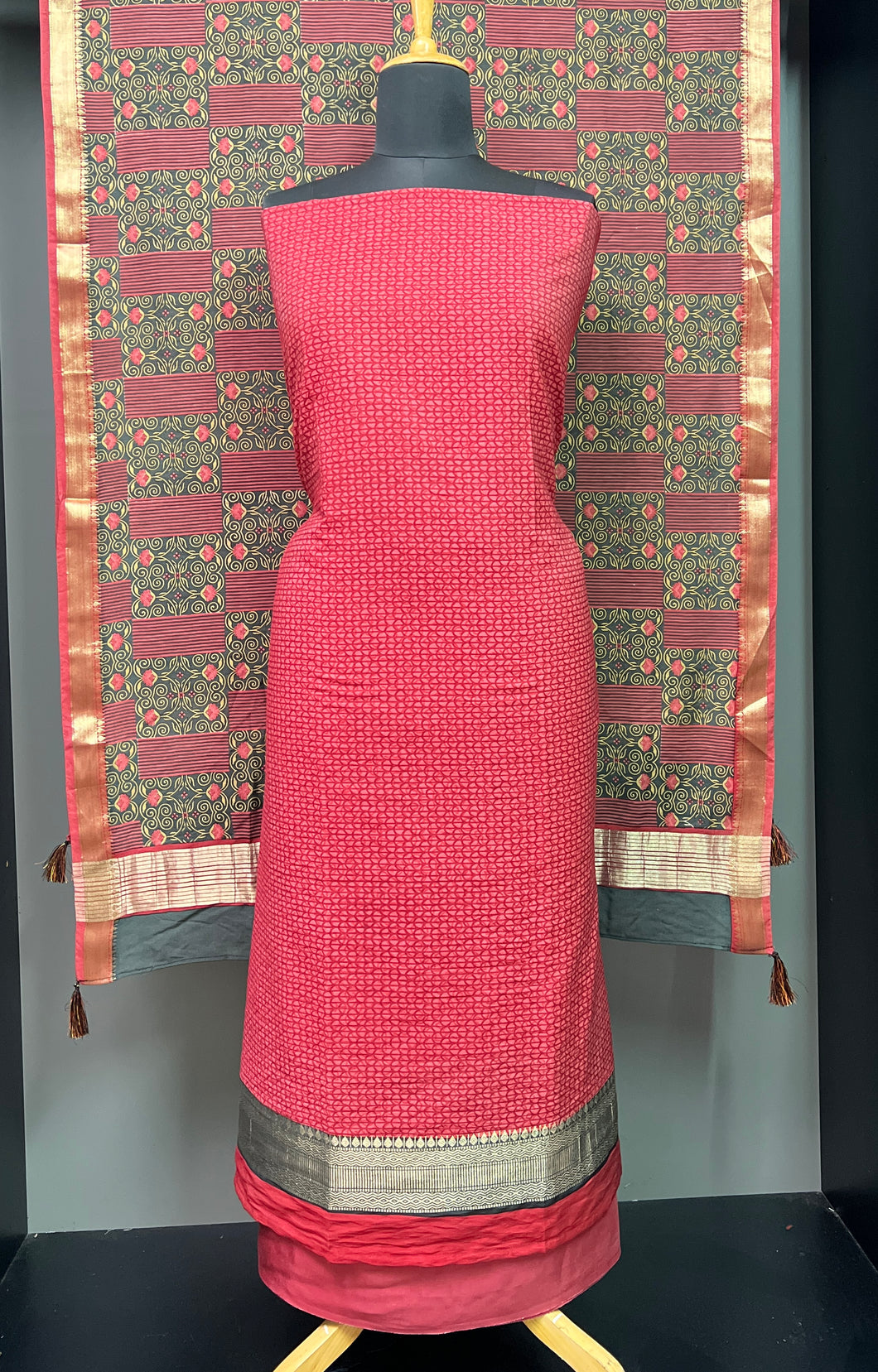 Geometric Pattern Modal Salwar Set | VAN198